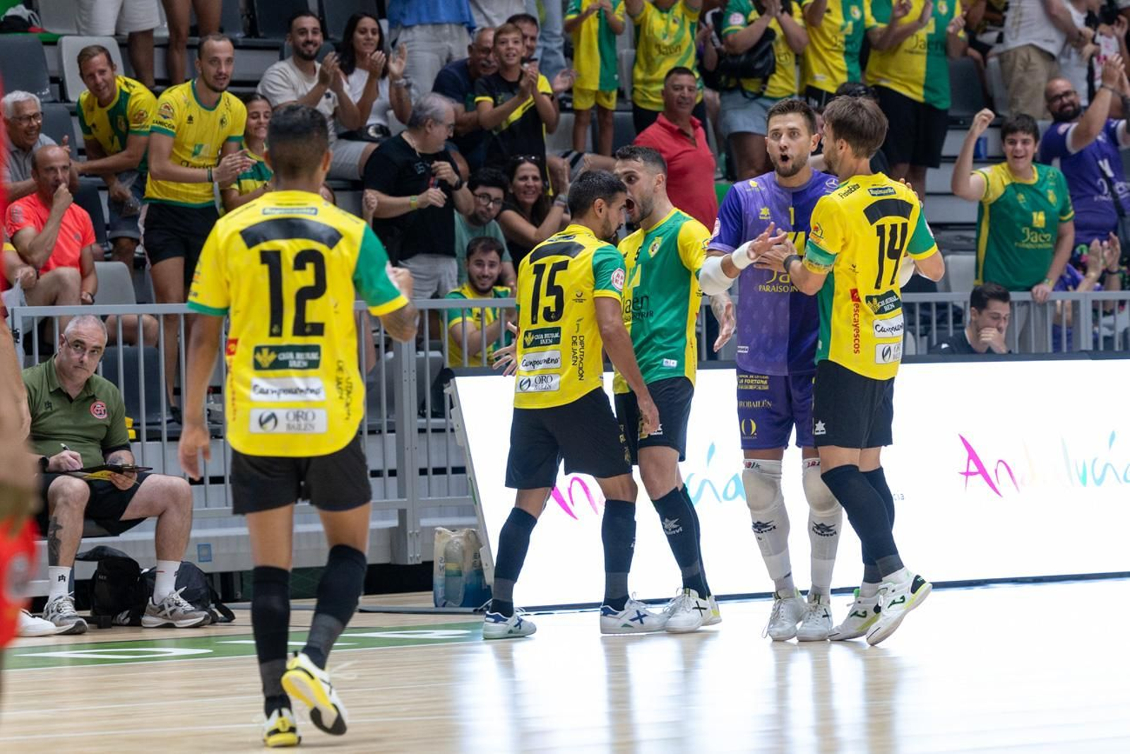 Las mejores fotos del XIV Trofeo del Olivo entre Jaén Paráiso Interior FS y Jimbee Cartagena