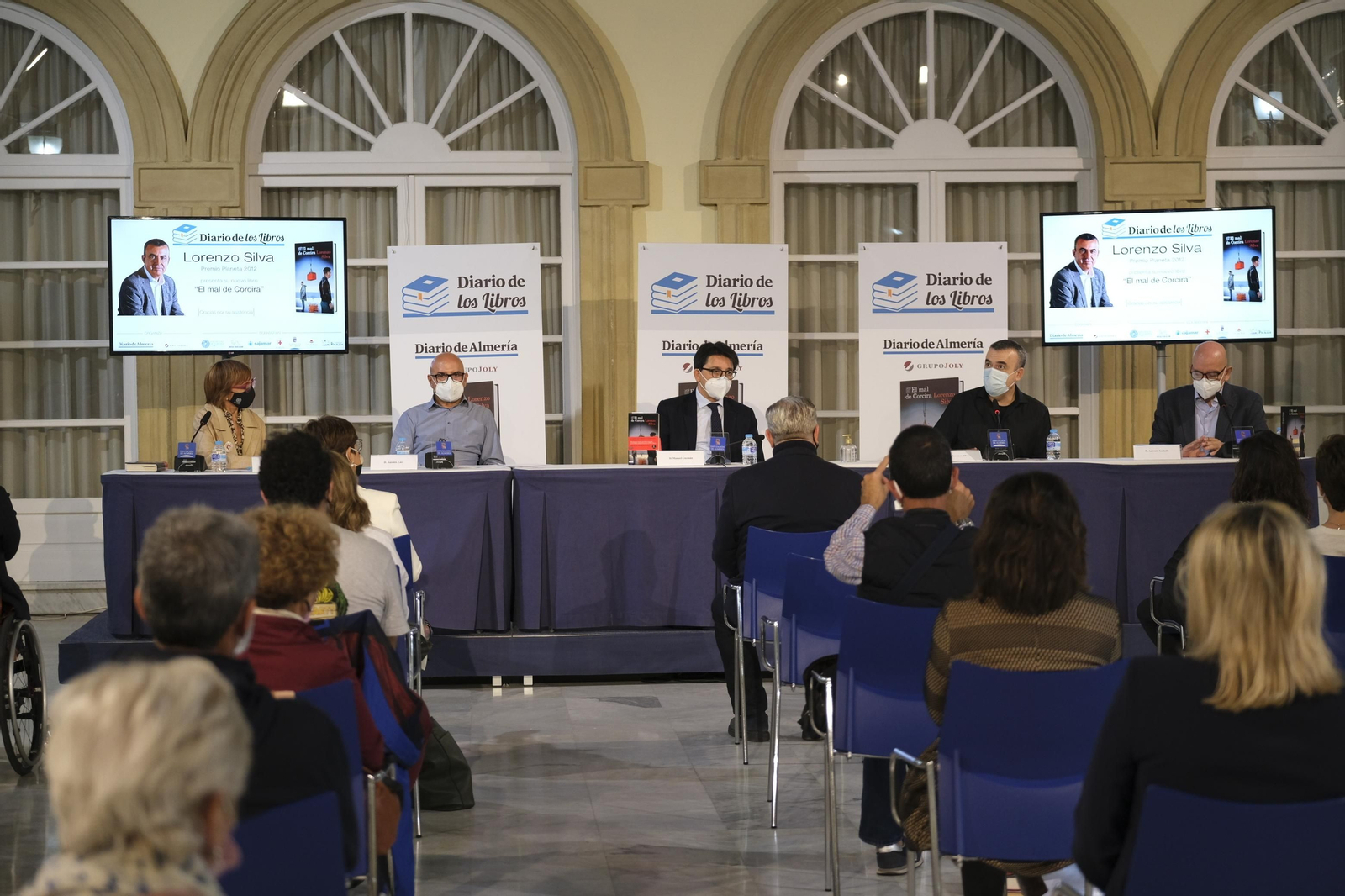 Fotogalería El Diario de los Libros. Lorenzo Silva.