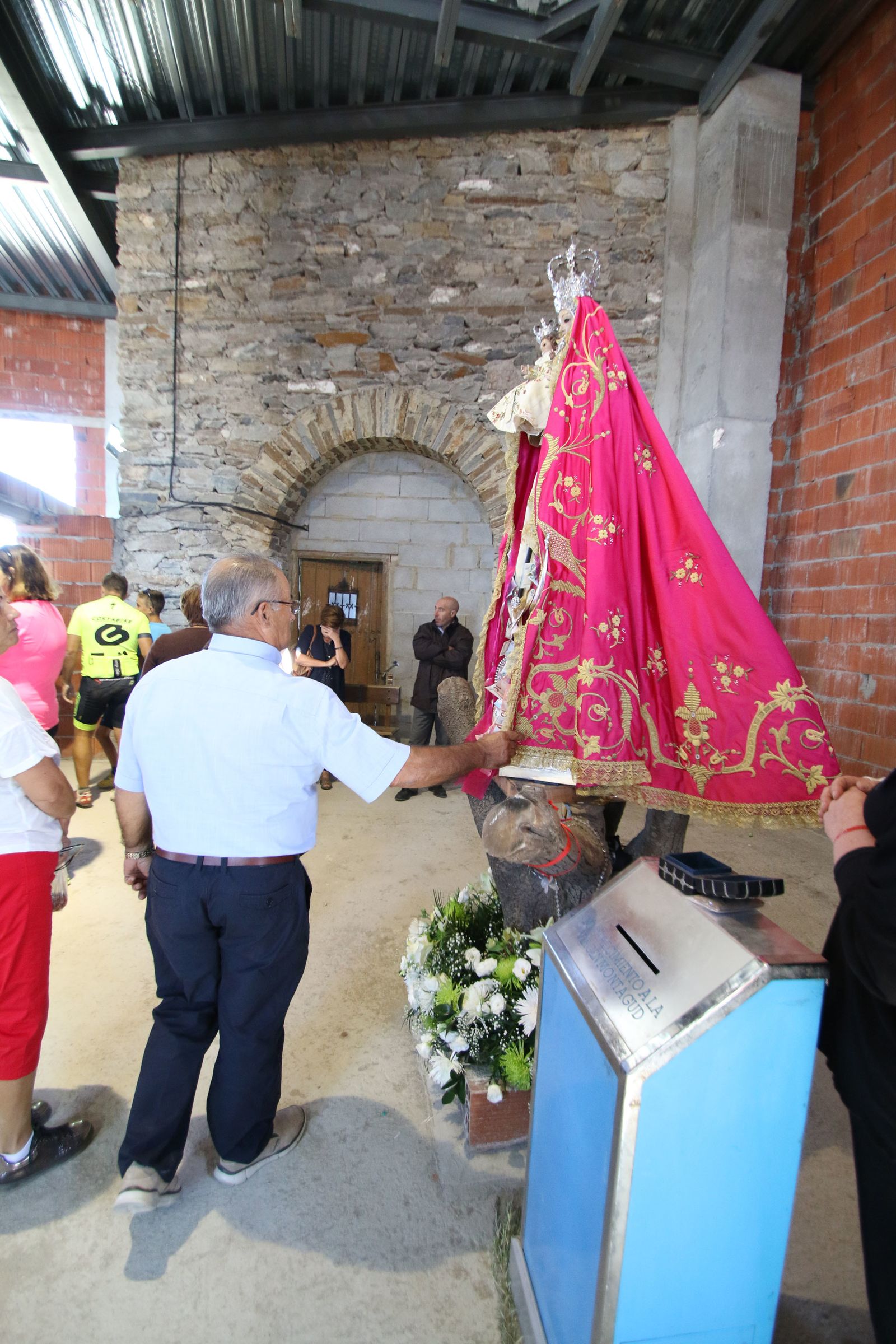 Las imágenes de la Virgen de la Cabeza en Monteagud