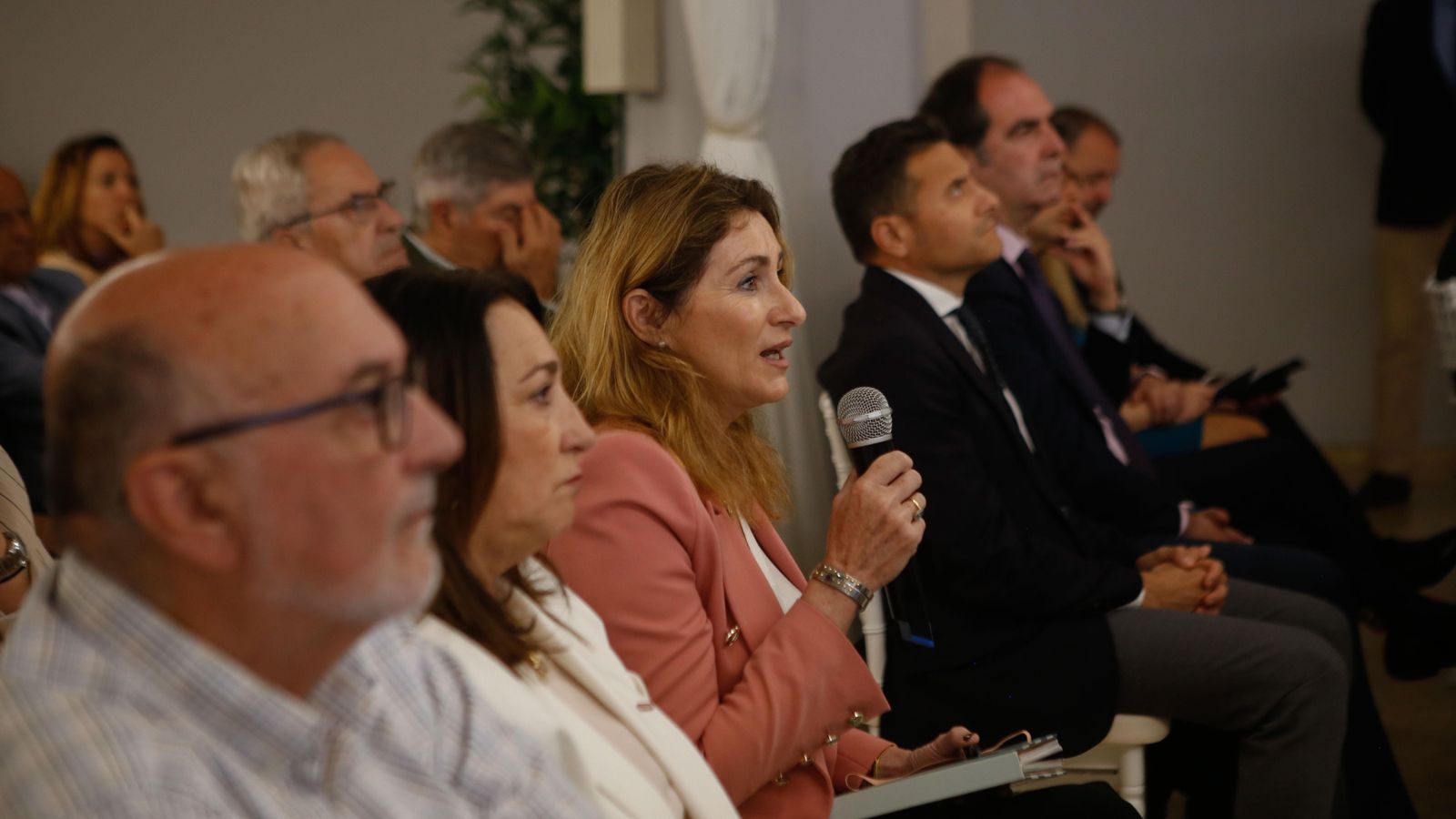 Fotos del Desayuno Coloquio de Europa Sur y el Propeller Club de Algeciras con Benito Núñez Quintanilla