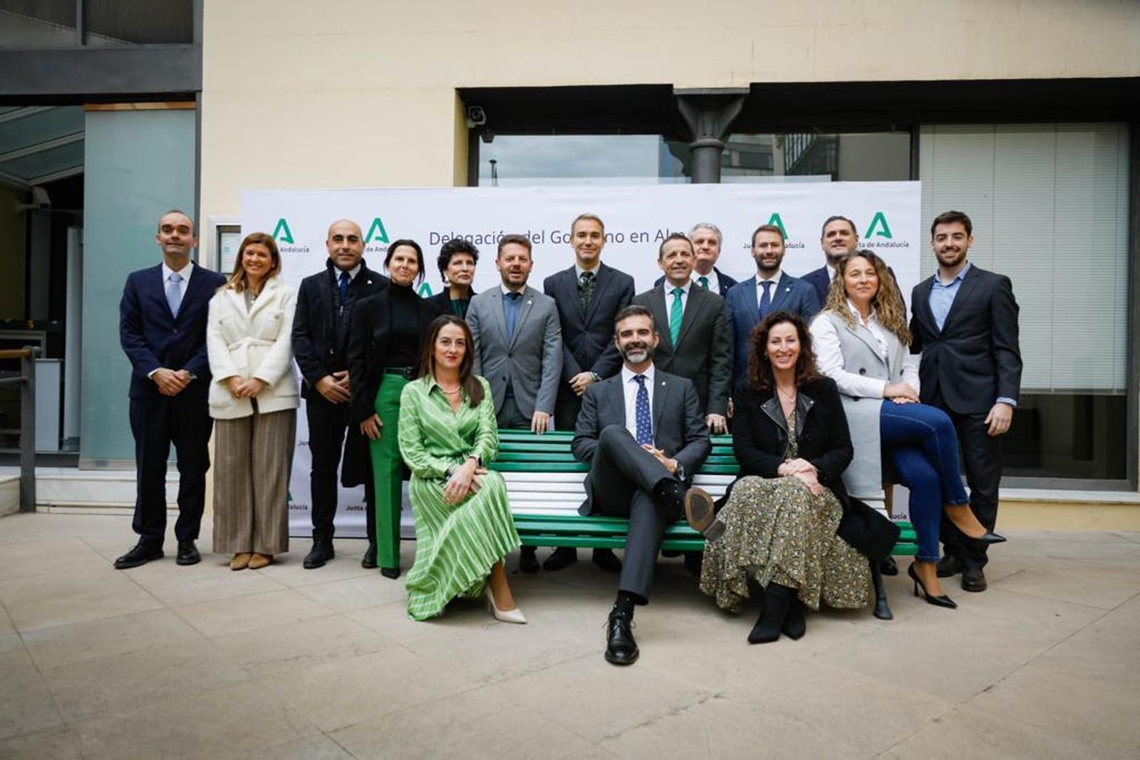 El consejero de Sostenibilidad junto a los delegados de la Junta de Andalucía en Almería y la alcaldesa de la capital.