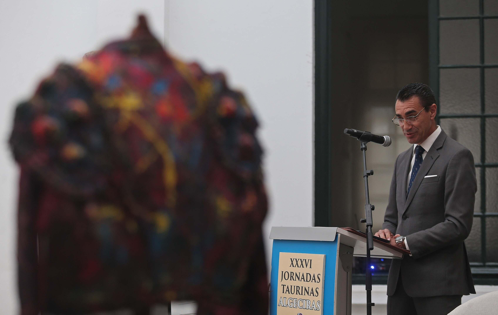 El pregón de las XXXVI Jornadas Taurinas de Algeciras ofrecido por José Luis López Guío, en imágenes