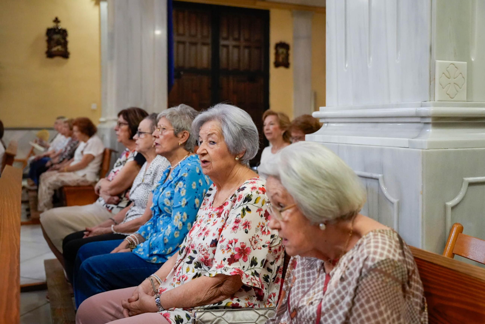 Las imágenes del la misa en Macael ofrecida por los niños y familias