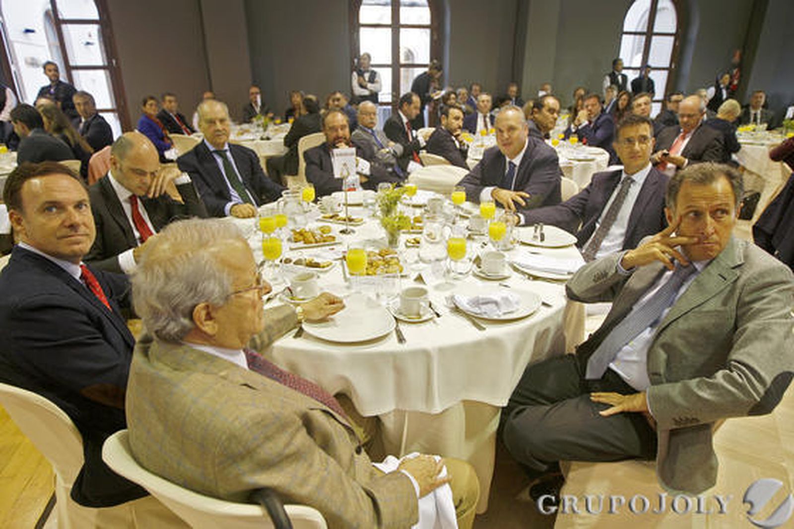 Ildefonso Marqués, David de la Encina, Justiniano Cortés, Jorge Ramos, Tomás Valiente, Juan Carlos Ruiz Boix, Javier Chaparro y José María Román.

Foto: Joaquin Pino