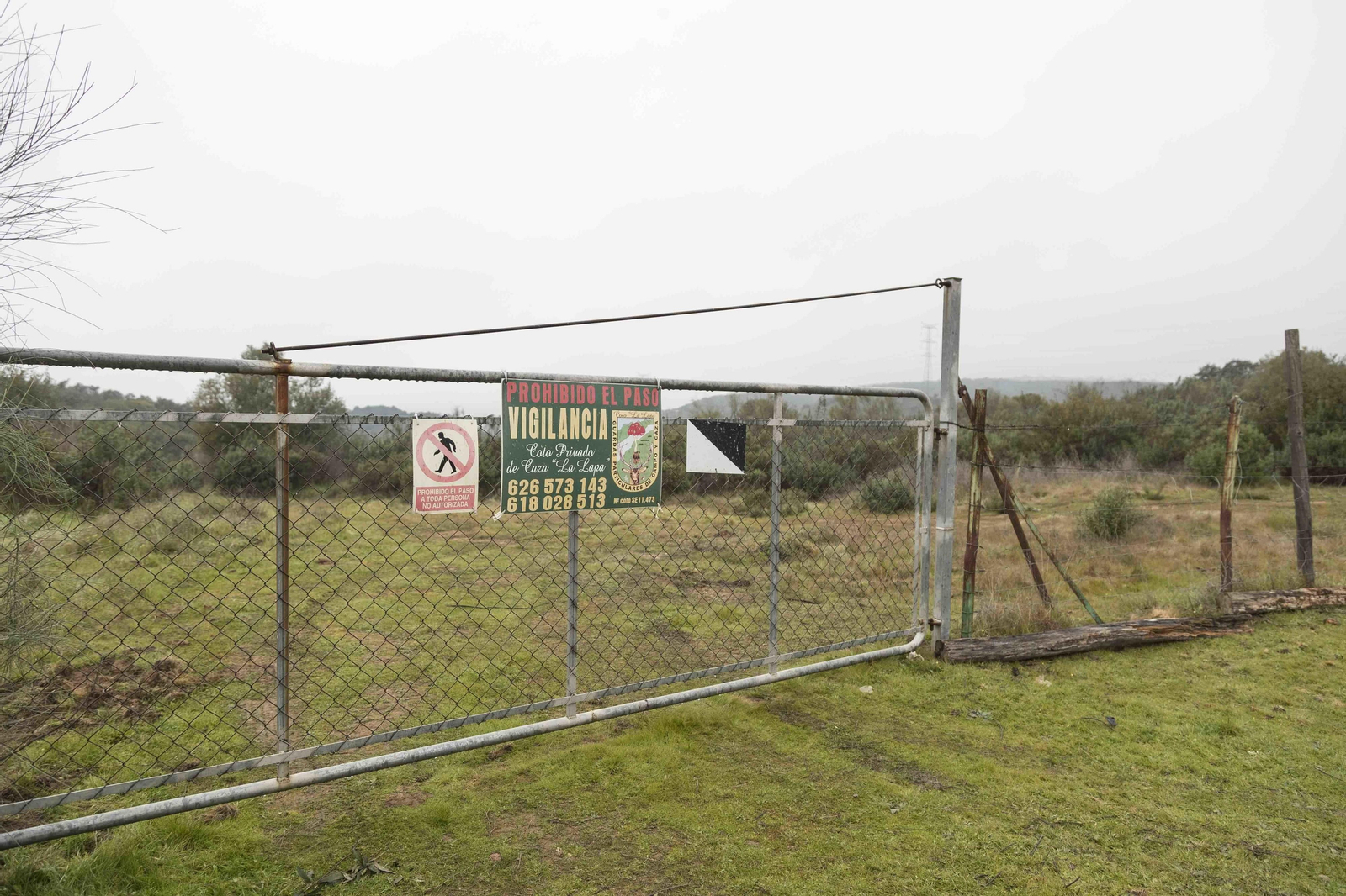 Una de las entradas al coto de caza donde se produjo el trágico accidente.