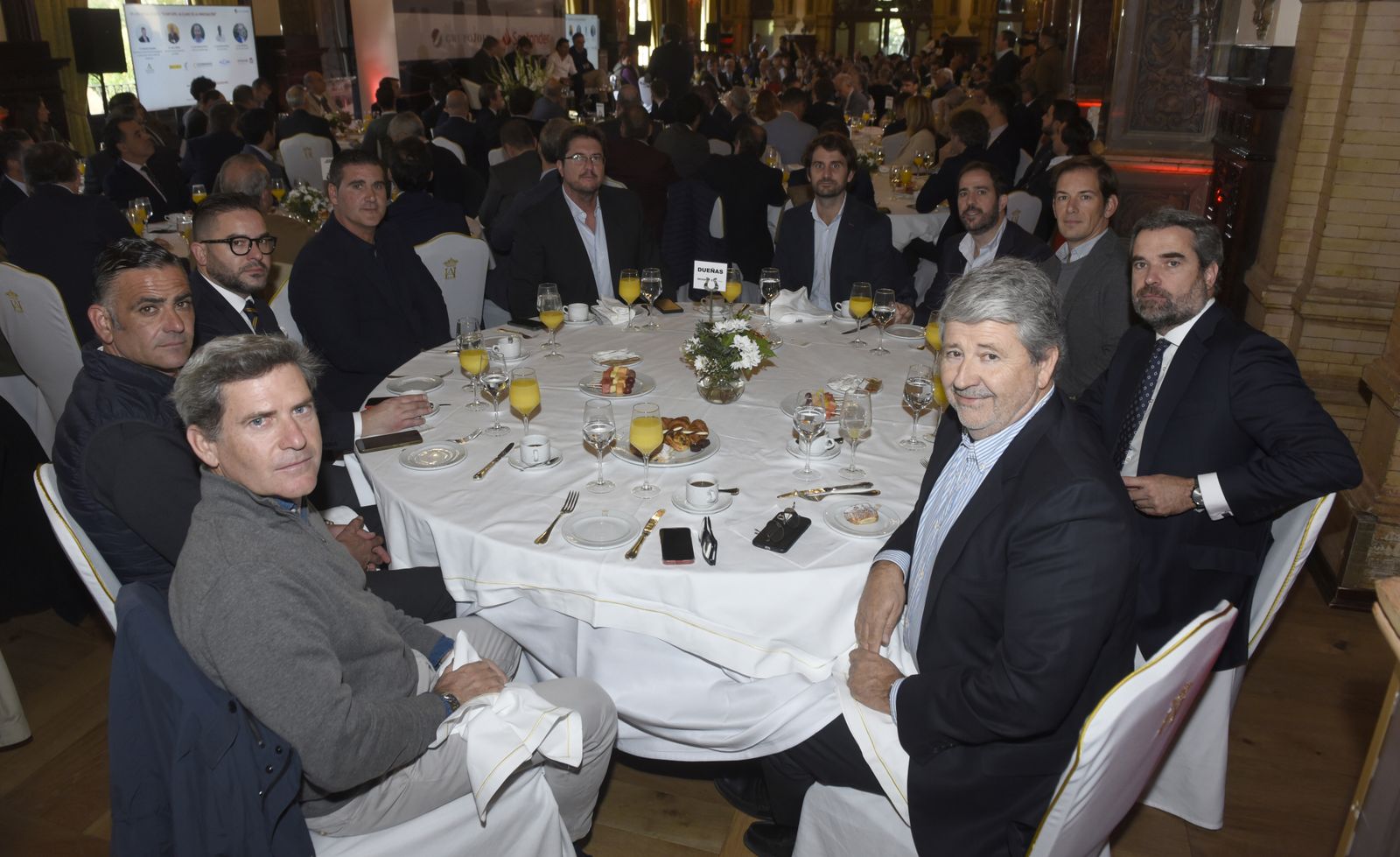 Carlos Lora, Javier Nedal, Jesús Amuedo, David Martín, Manuel Moreno, Enrique Lamuerta, Mario González, Francisco Javier Revueltas, Javier del Valle y José María Navarrete Ostenrieder