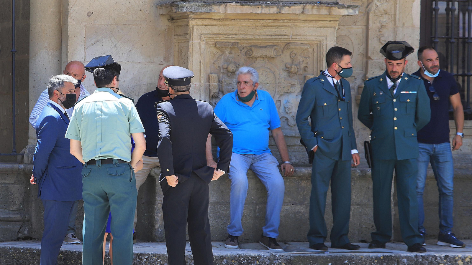 Capilla ardiente en Jerez del guardia civil Agustín Cárdenas
