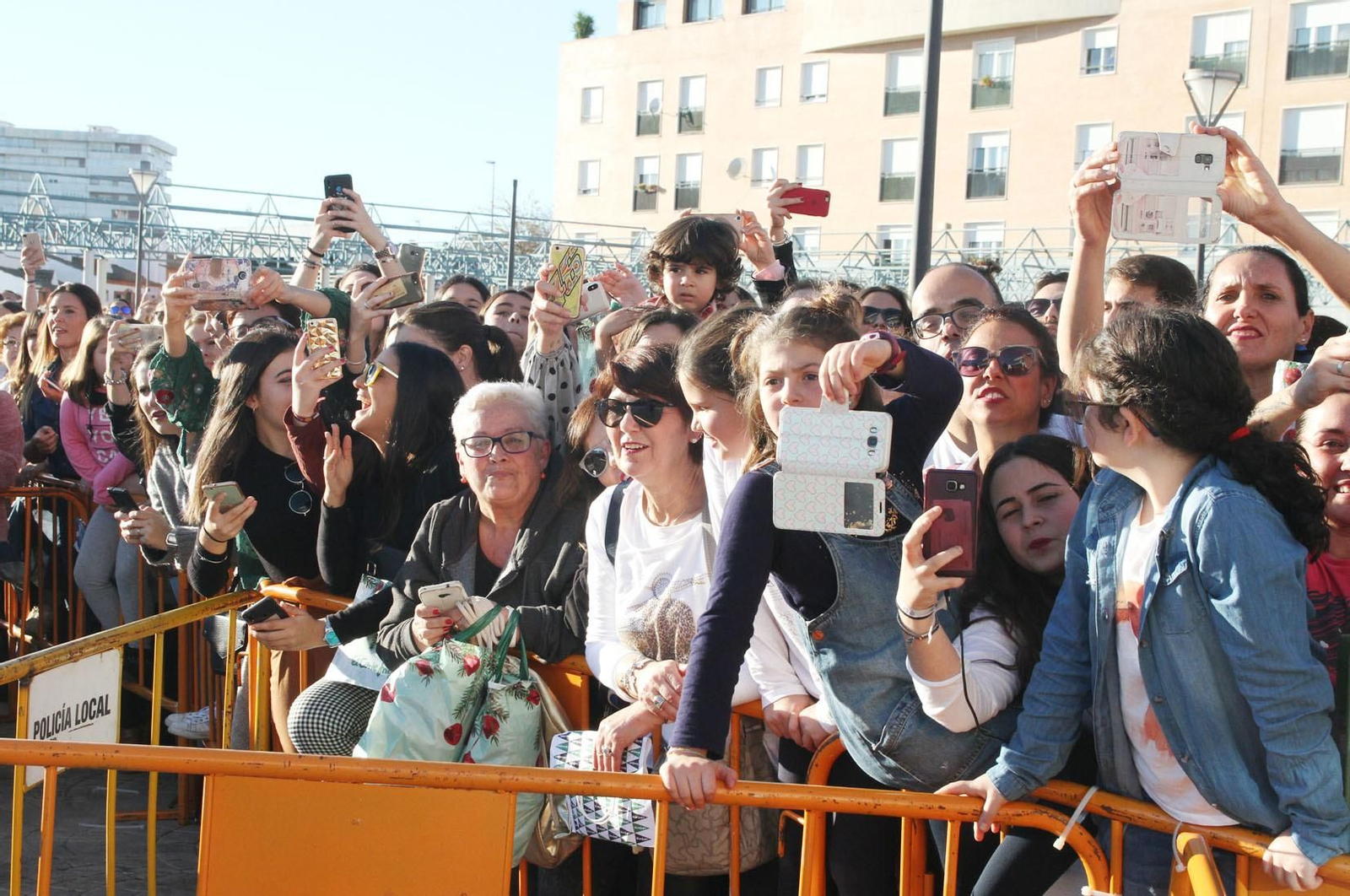 Manuel Carrasco firma sus discos, en imágenes