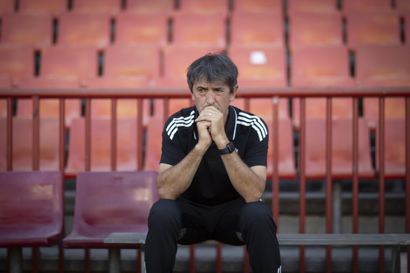 Pacheta, en el banquillo del Nuevo Los Cármenes