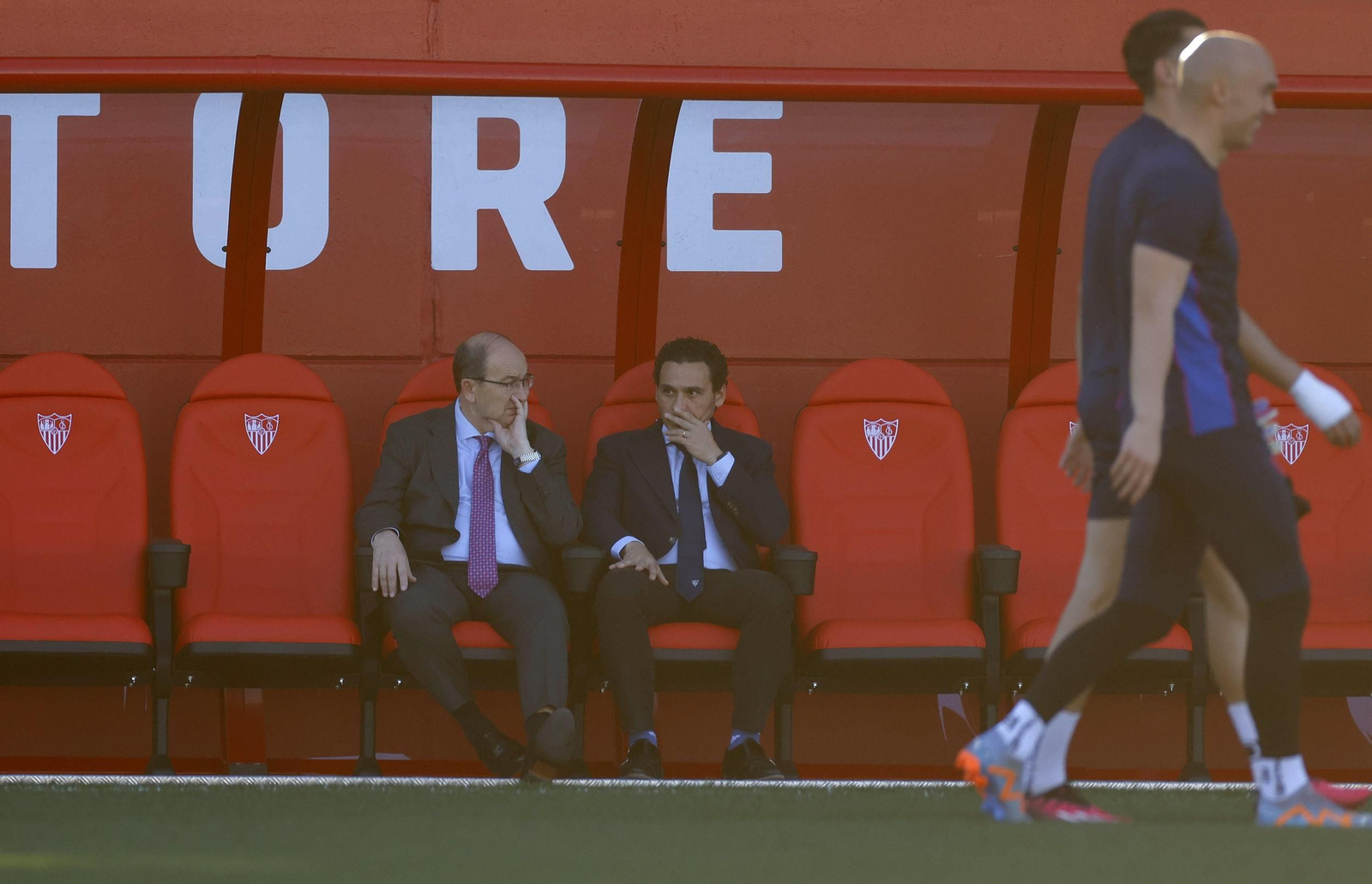El primer entrenamiento de Mendilibar como entrenador del Sevilla Fc, en imágenes