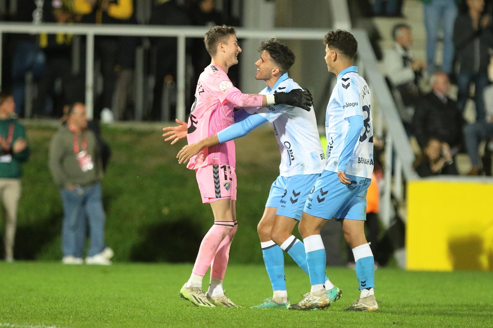 El Barakaldo-Málaga CF, en fotos