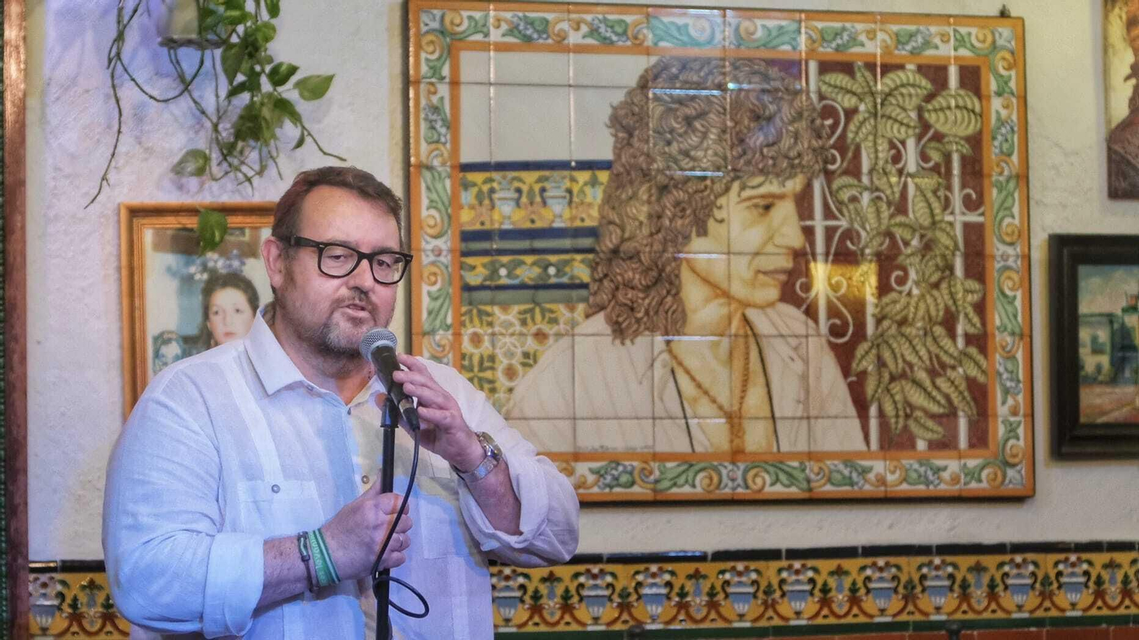Imágenes de la entrega del premio Leyenda del Flamenco a José Mercé en San Fernando