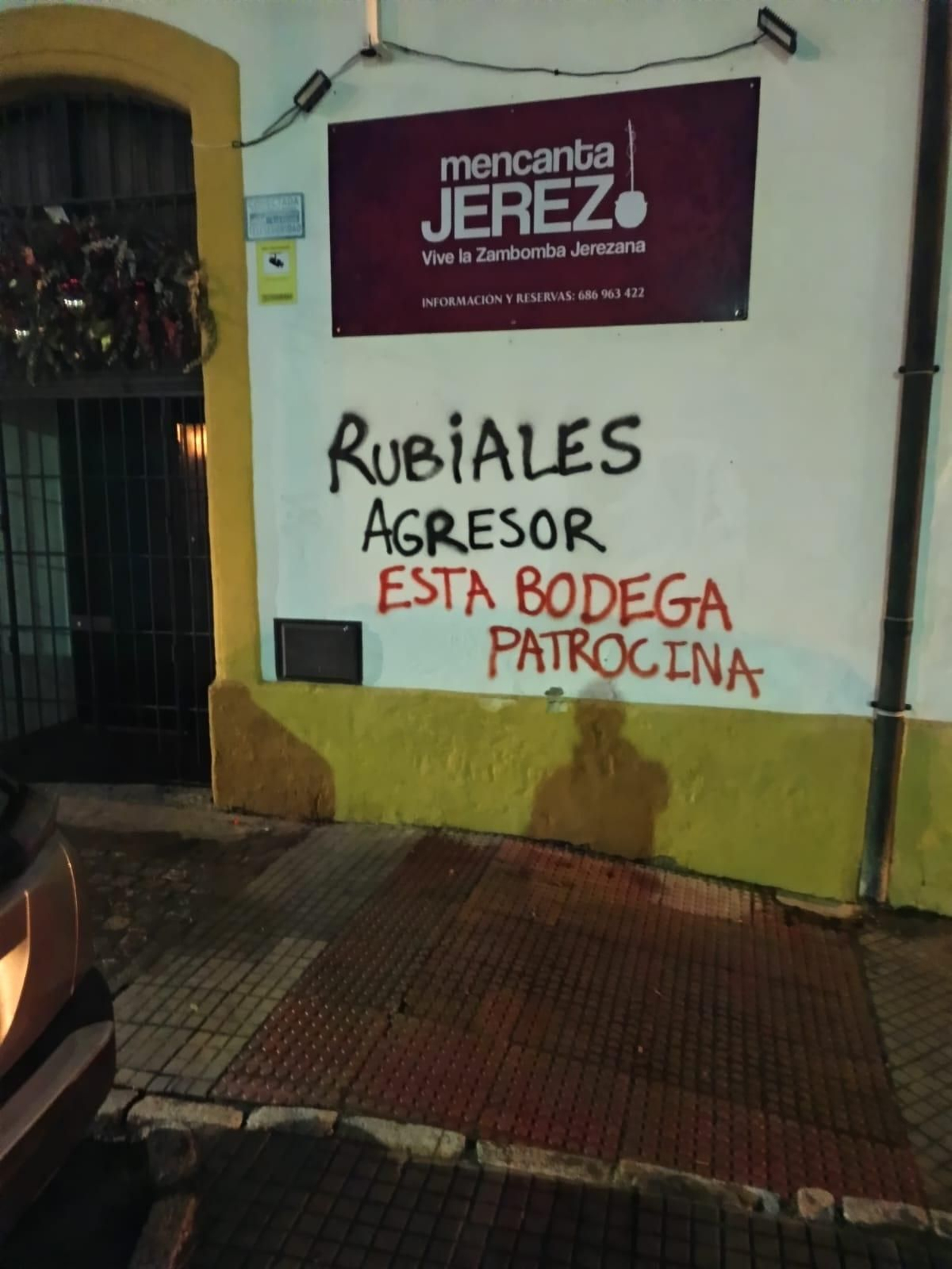 Una de las pintadas realizadas.