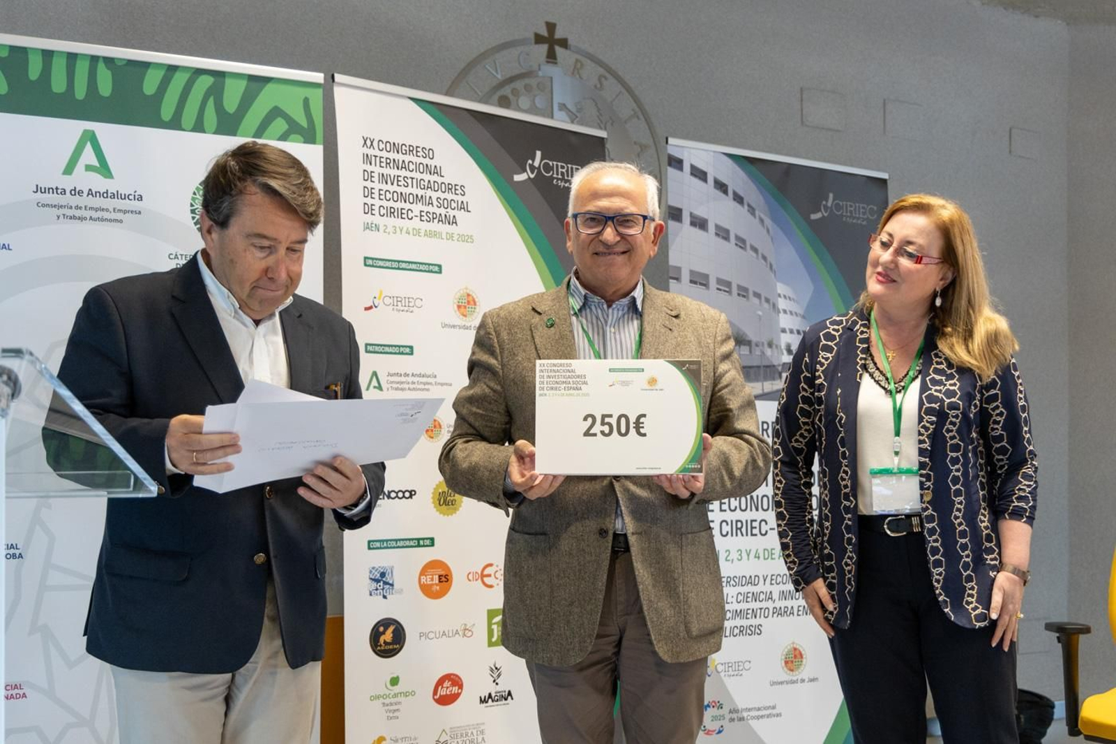 Entrega de premios y clausura del XX Congreso Internacional de Investigadores de Economía Social de Ciriec-España
