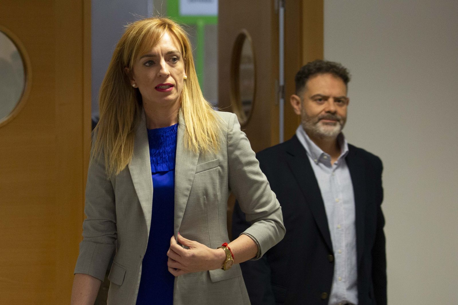 La alcaldesa de Maracena, Berta Linares, antes de su comparecencia este martes.