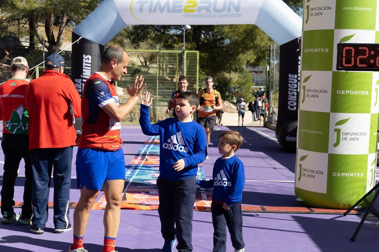 En imágenes: kilómetros para la esperanza de Celia en el CxM Trail Solidario IES Fuente de la Peña (II)