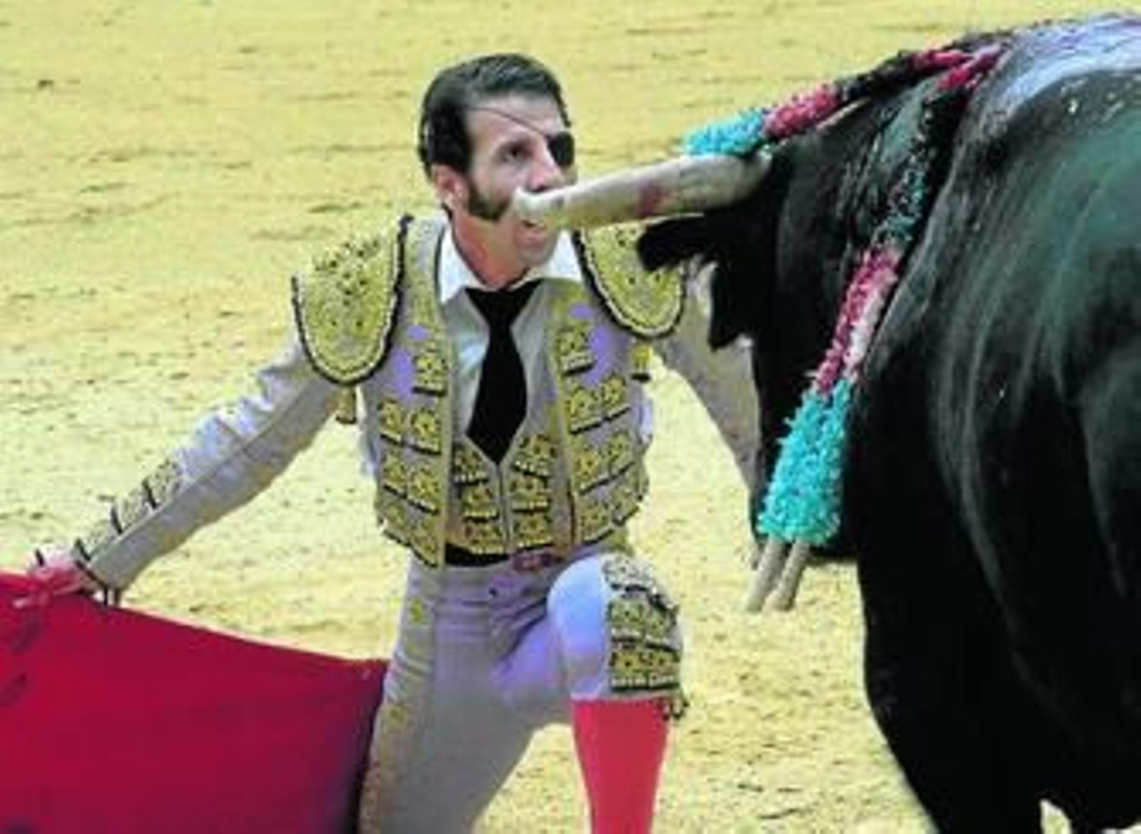 El diestro jerezano Juan José Padilla, en un desplante.