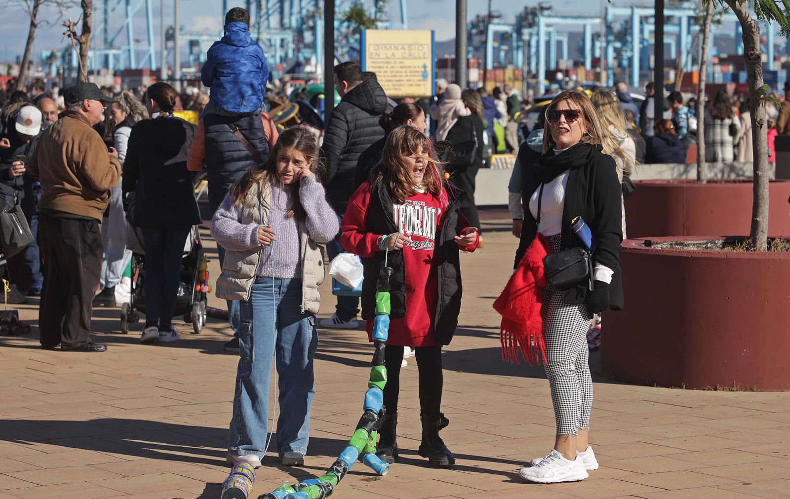Fotos del arrastre de latas en Algeciras
