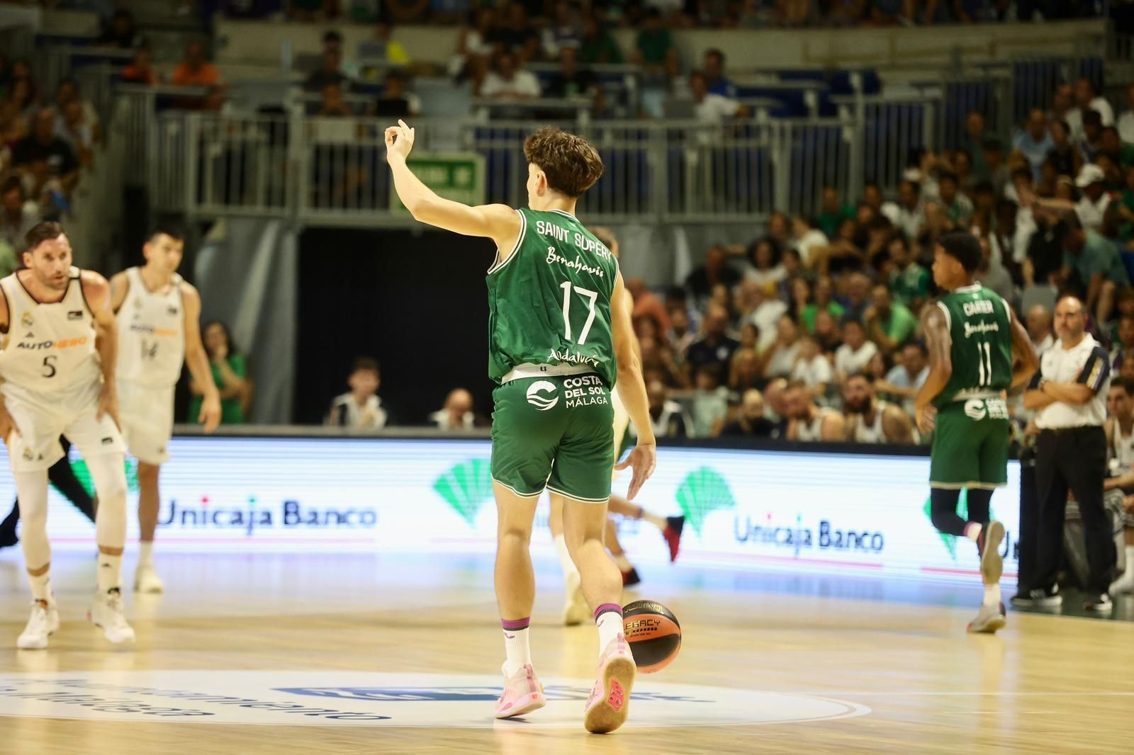El Unicaja-Real Madrid del Torneo Costa del Sol, en imágenes