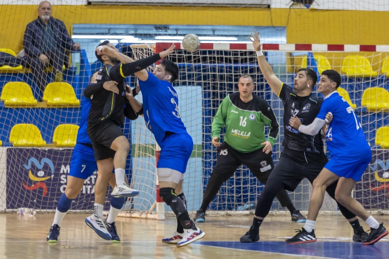 Las fotos del Virgen de la Victoria Melilla - ULB