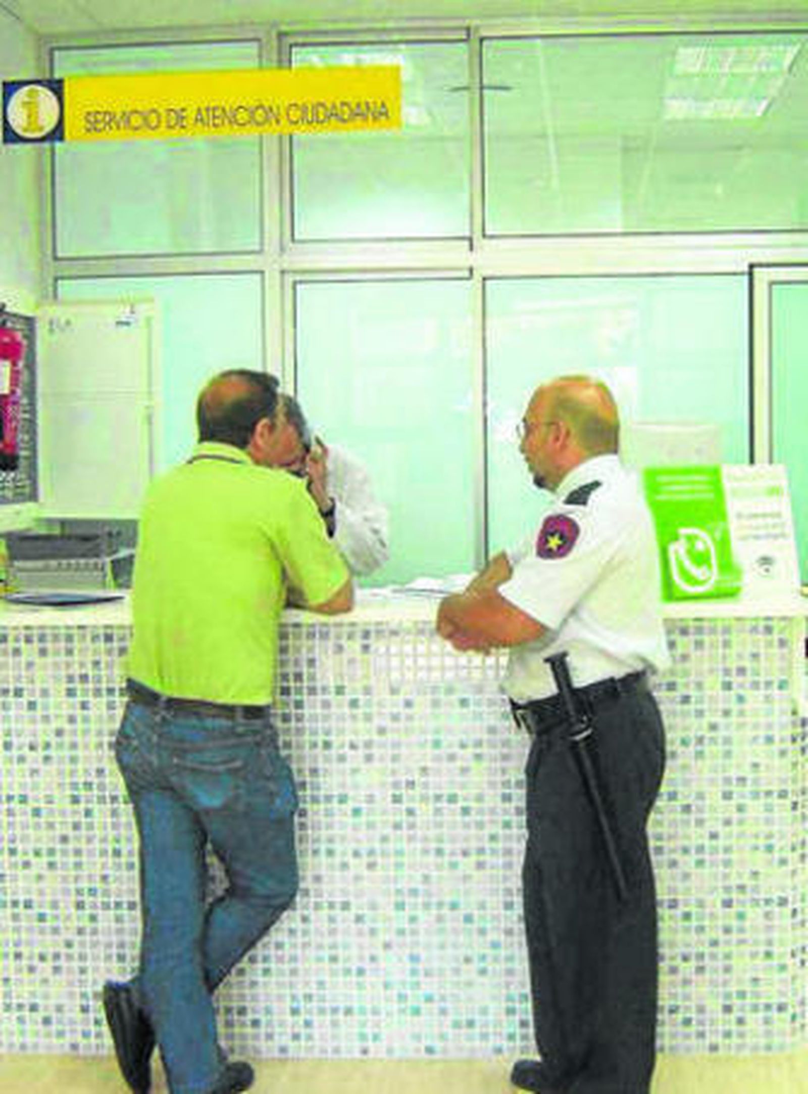 El mostrador de atención al usuario de un centro de salud.