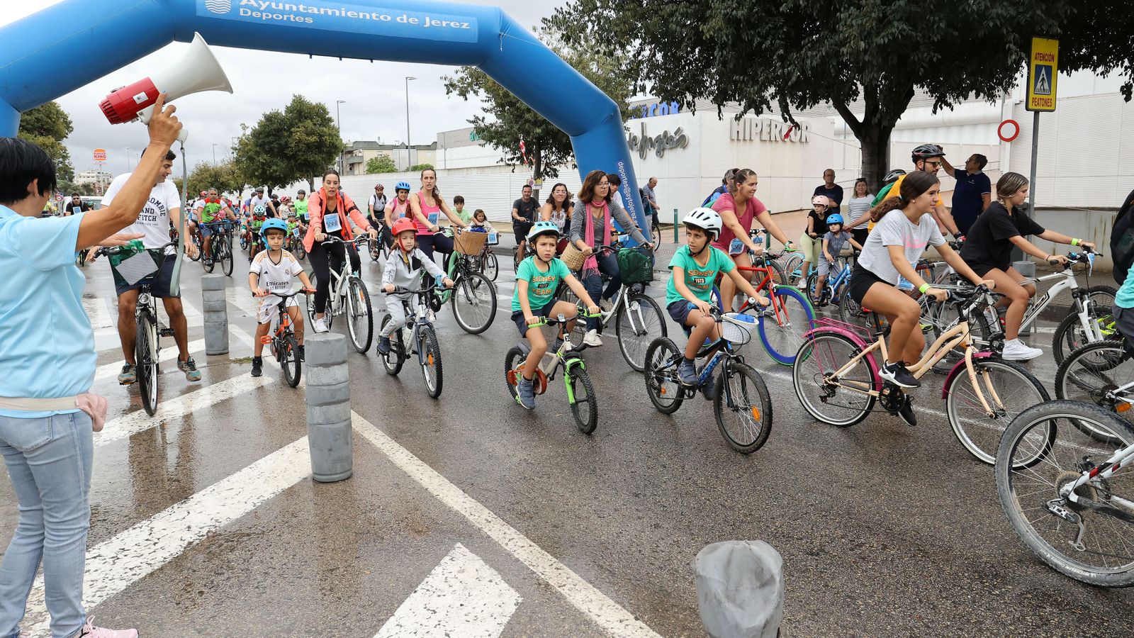 Búscate en la ruta ciclista por Jerez de 'bici amistad'