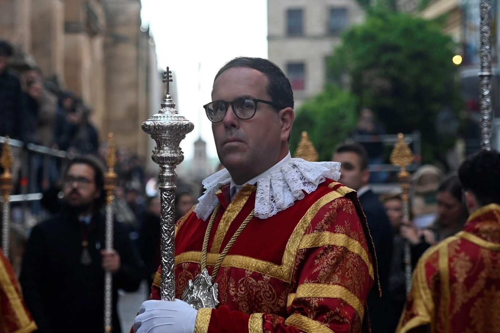 El traslado de la Hermandad de la Vera-Cruz de Córdoba, en imágenes