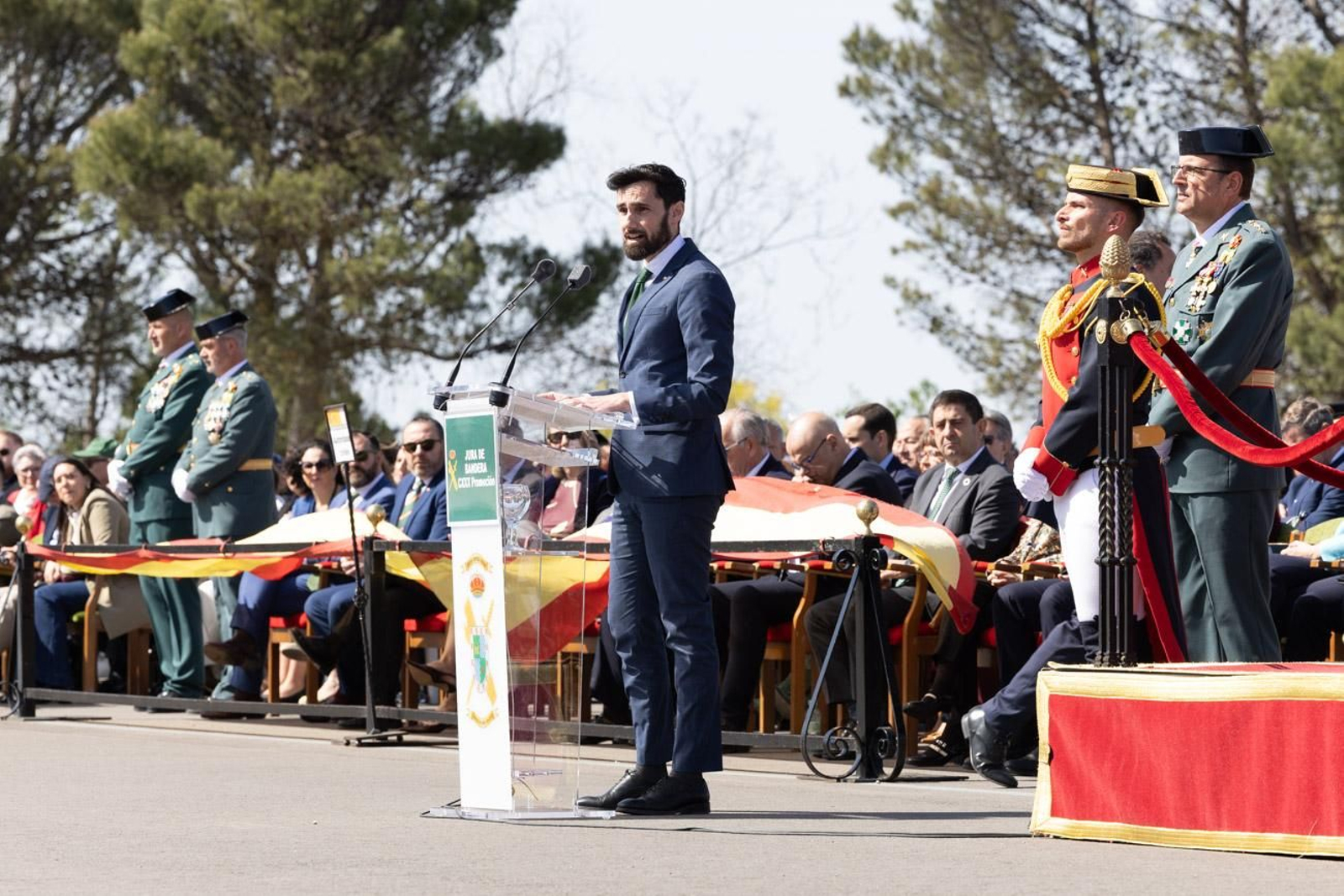 Jura de bandera de la 130ª promoción de guardias civiles de la Academia de Baeza