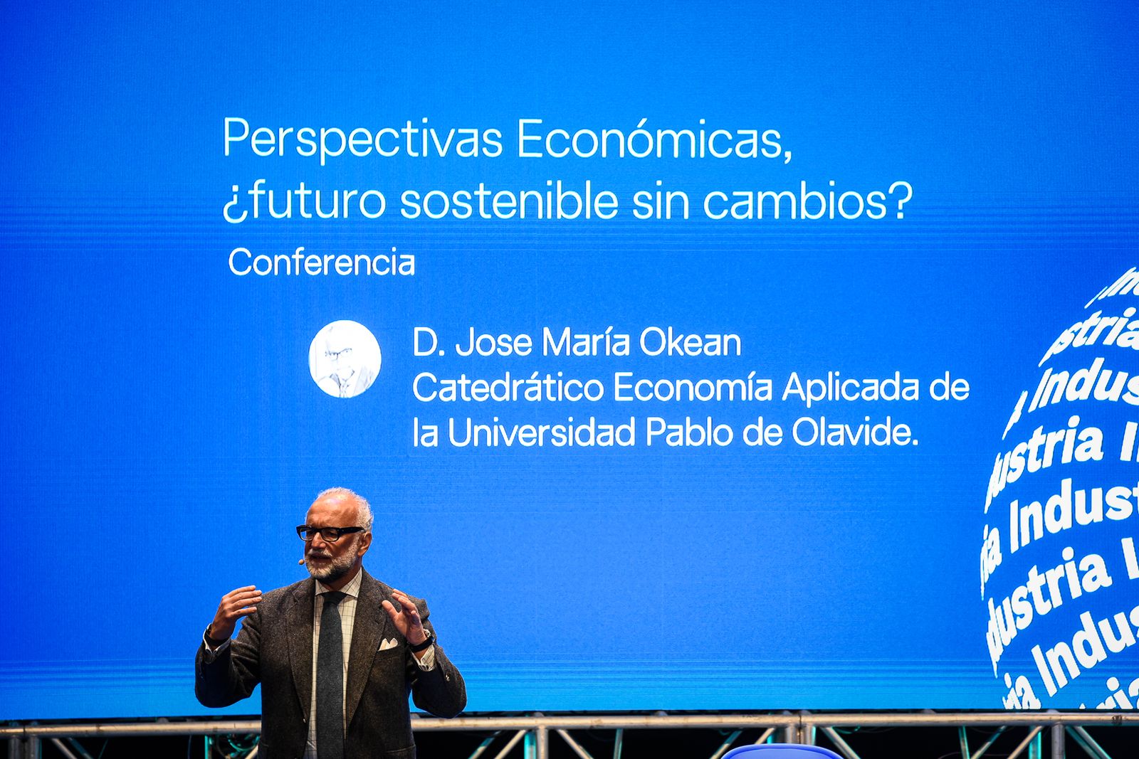 Imágenes del II Foro Nacional de la Industria Auxiliar de Huelva