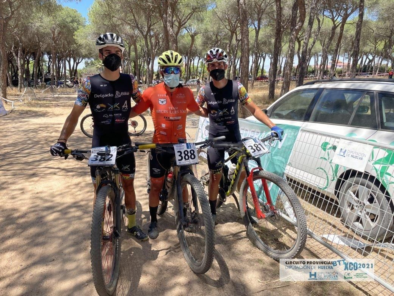 Podio de la categoría masculina de la prueba disputada en Cartaya.