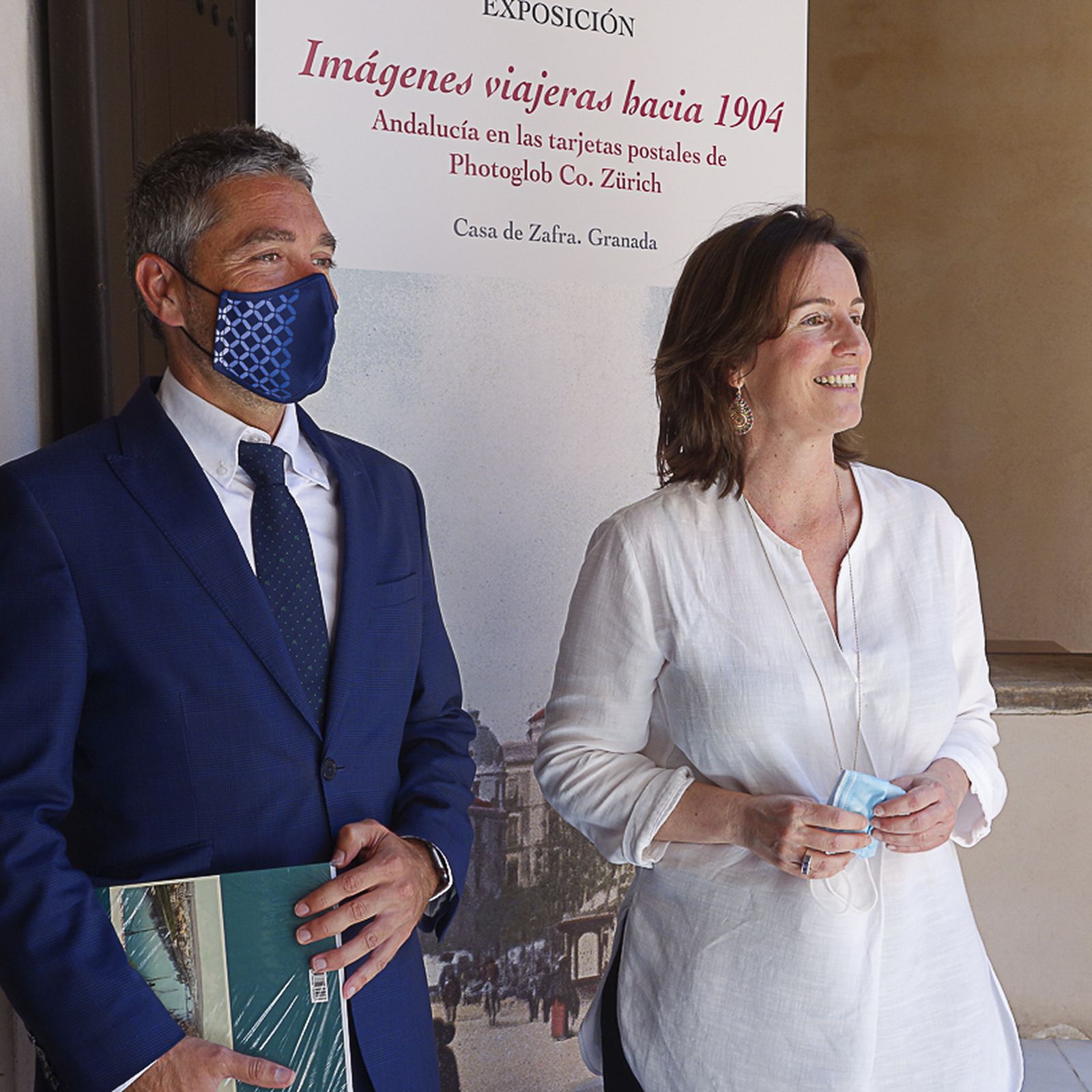 La Casa de Zafra muestra 300 postales de los principios del XX