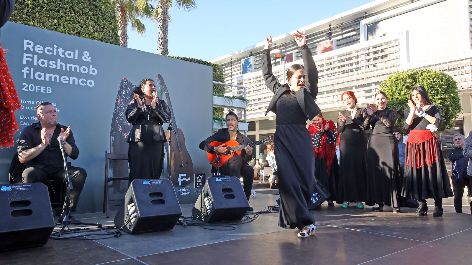 Recital y Flashmob en Luz Shopping Jerez