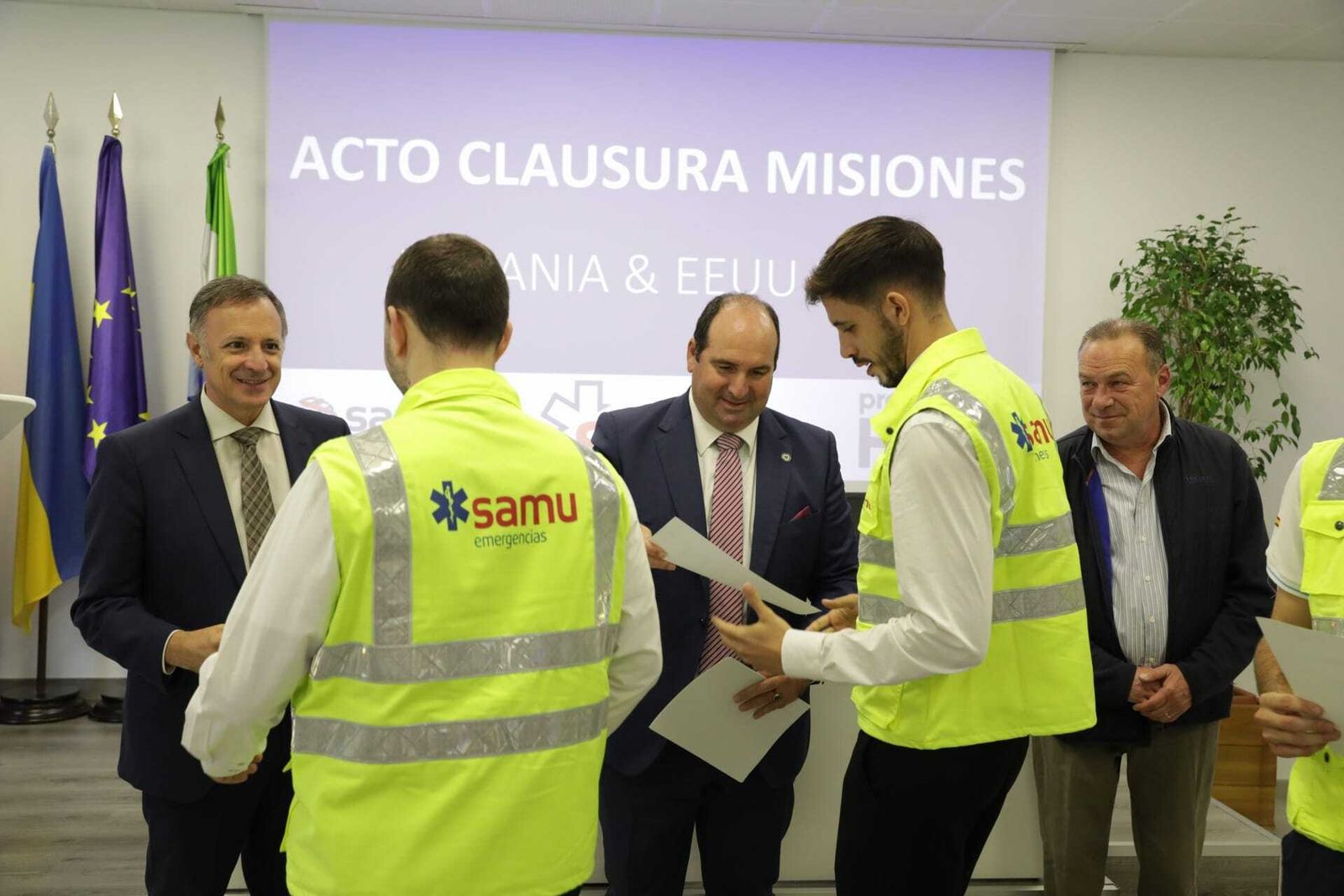 SAMU finaliza su misión humanitaria en las fronteras de Ucrania tras atender a más 2.000 personas que huían de la guerra