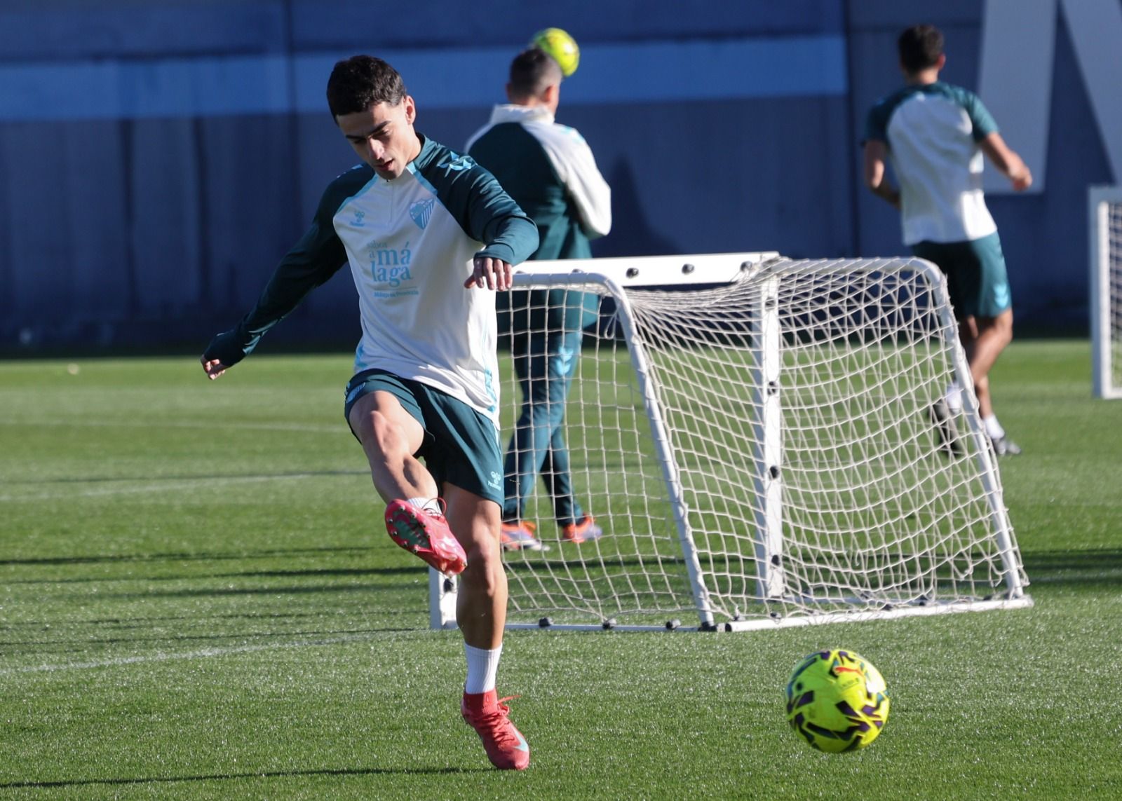 Entrenamiento Málaga CF: Carlos Puga y Haitam, bajas inesperadas
