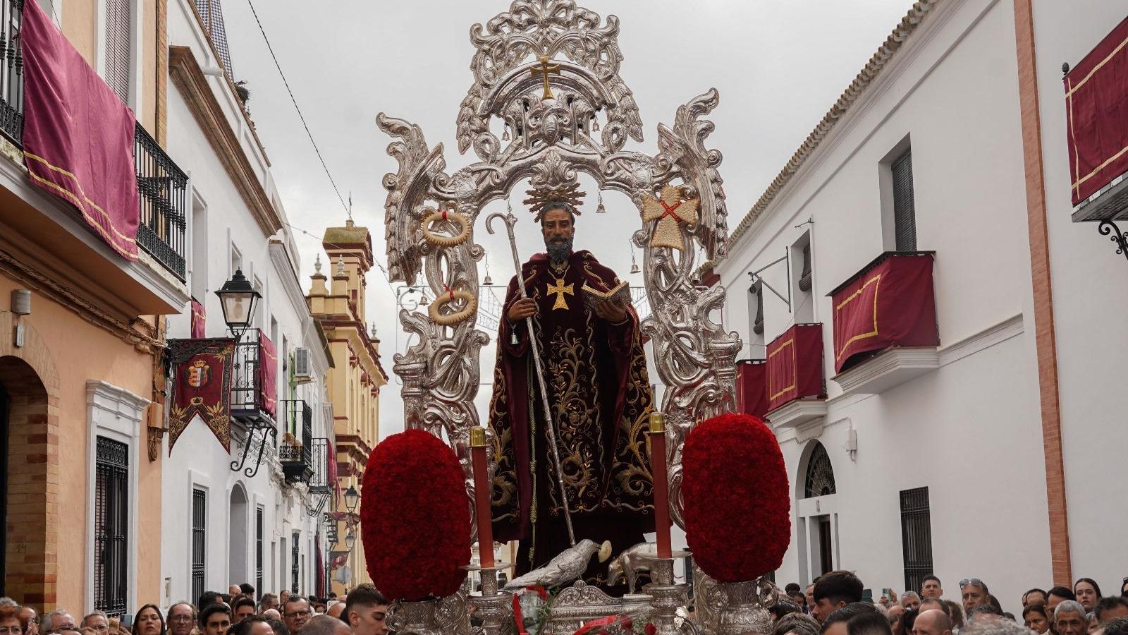 San Antonio Abad recorre las calles de Trigueros este domingo.