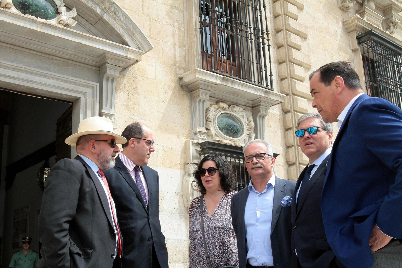 Los miembros de la plataforma Juntos por Granada hicieron ayer balance de las actividades y adhesiones.