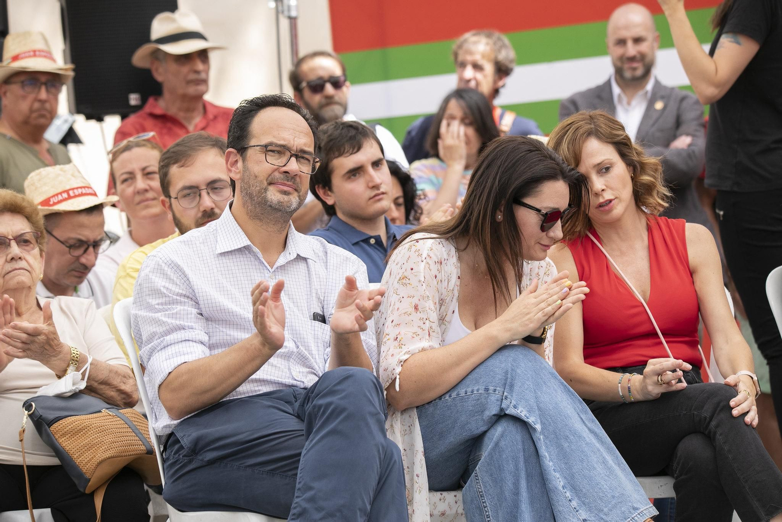 Así ha comenzado la campaña Juan Espadas con Pedro Sánchez, en Almería