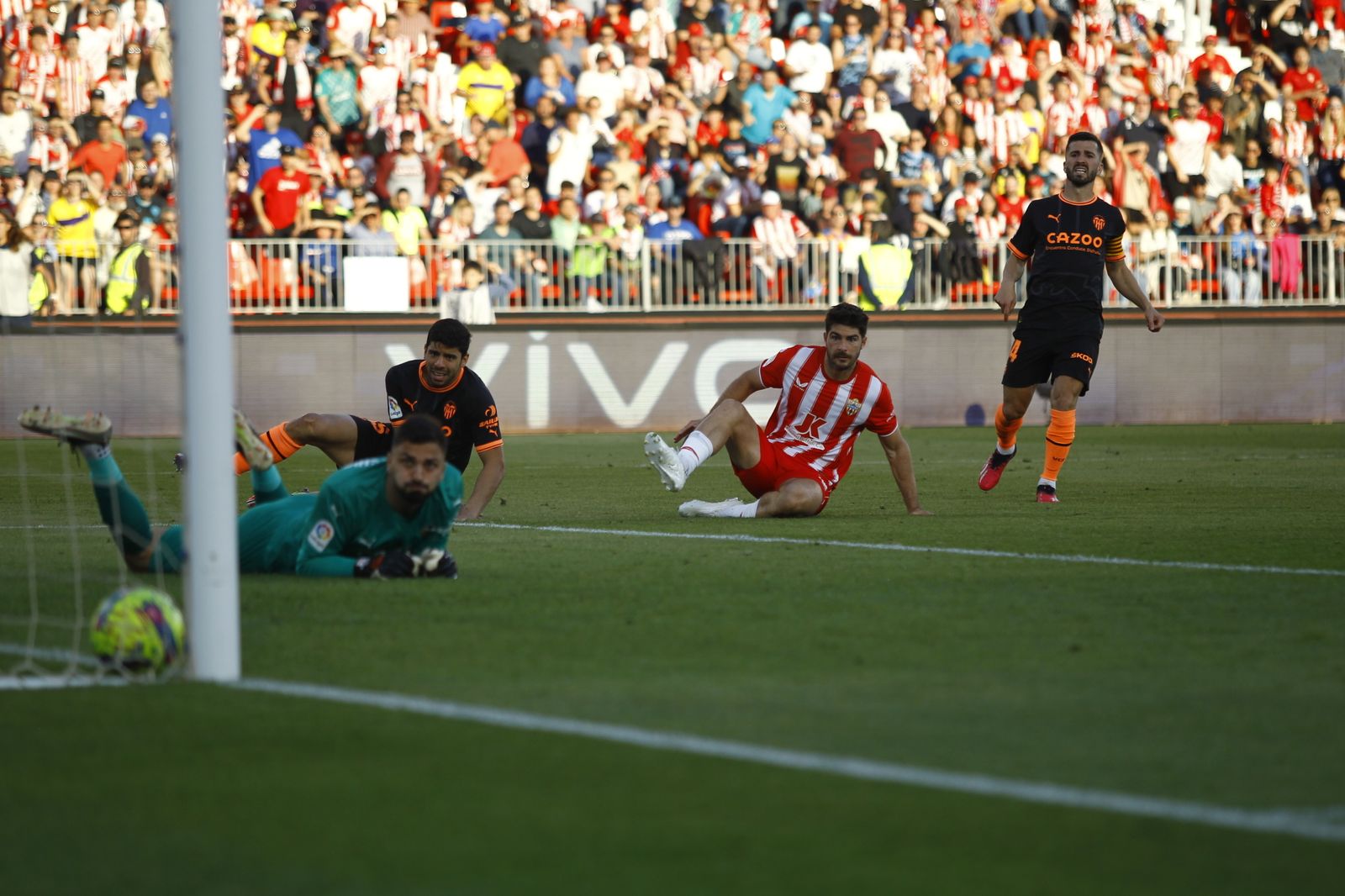 Fotogalería del partido de la Liga Santander, U.D. Almería-Valencia