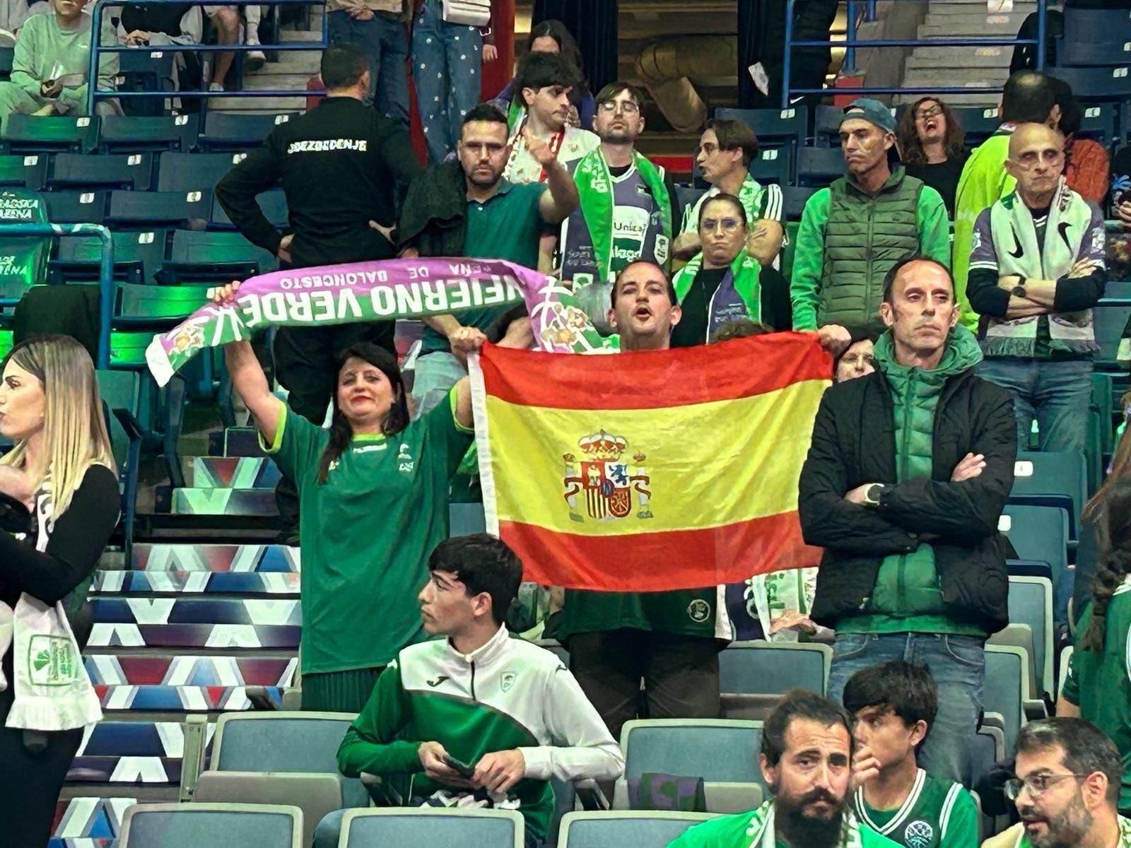 Búscate en las gradas del Belgrado Arena durante la Final Four de la BCL