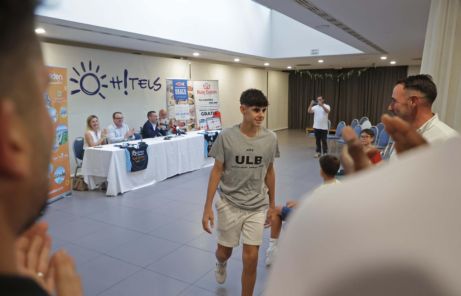Fotos de la presentación de la ULB 2024 -25 en La Línea