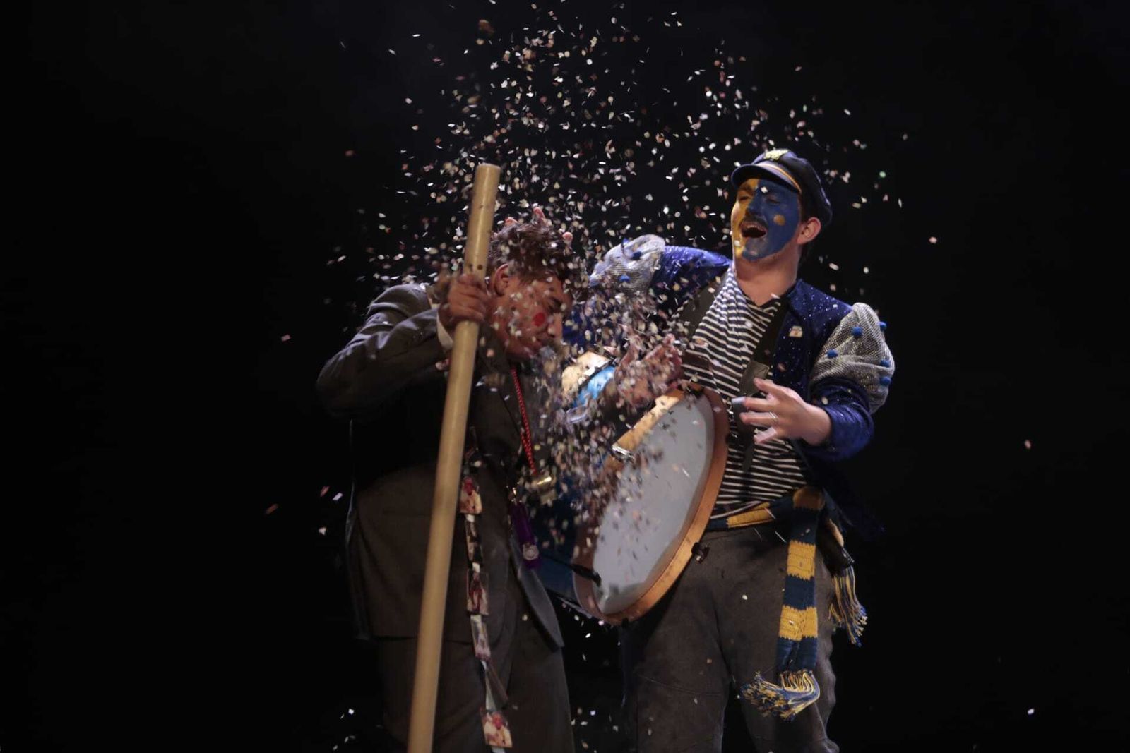 El cuarteto juvenil "hay quien dice que mayo no tiene fiestas" abrió la última sesión de semifinales del COAC.