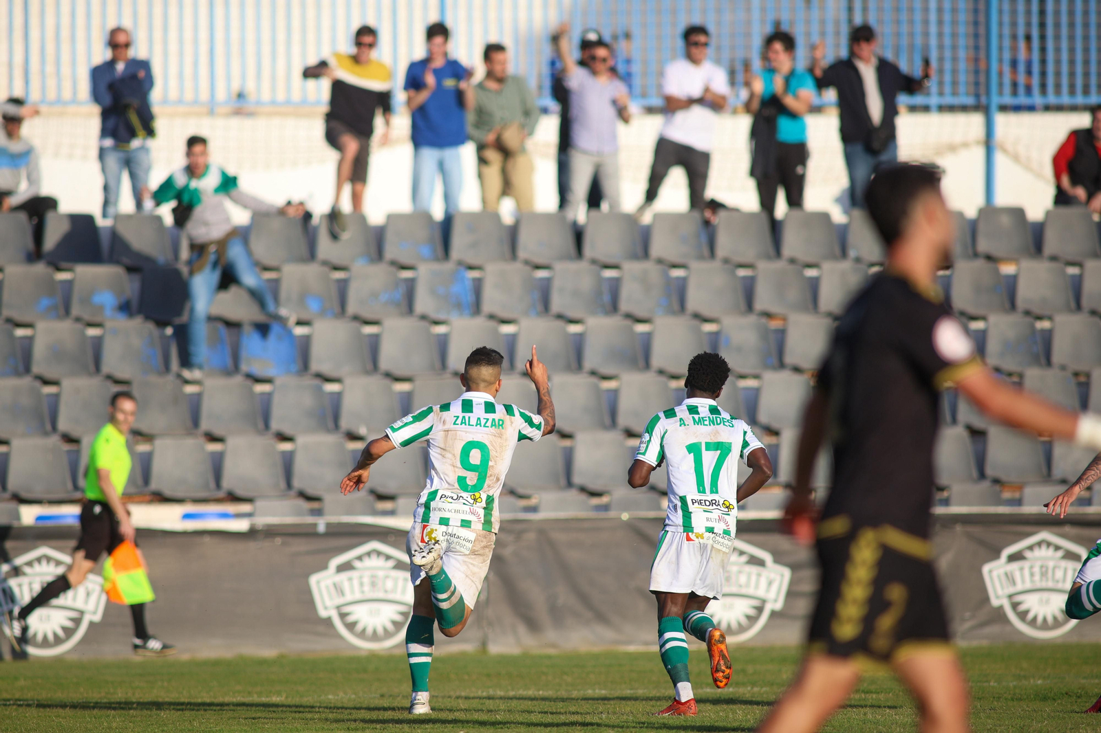 Las mejores fotos del Intercity - Córdoba CF en el Antonio Solana de Alicante