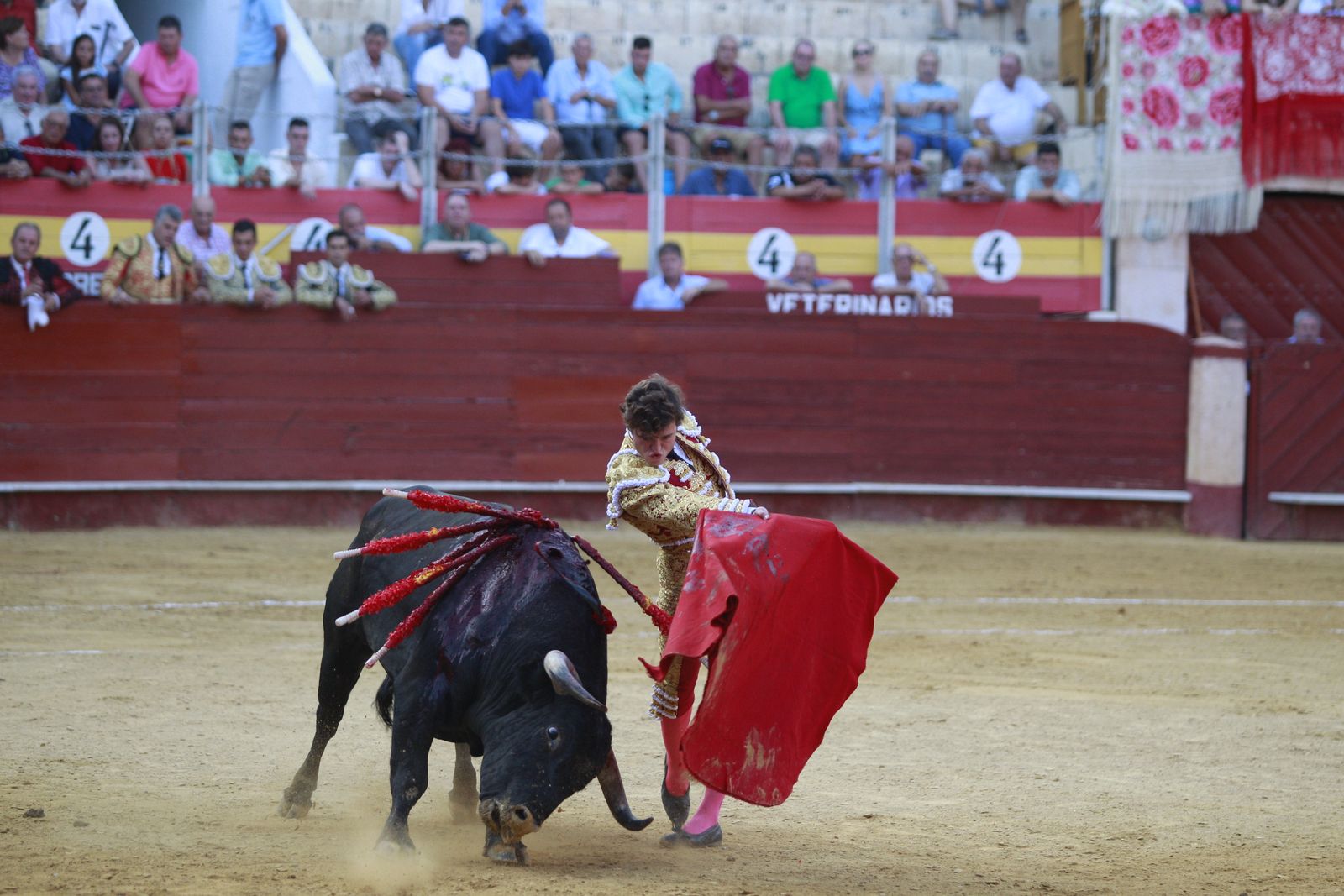 Imágenes de la corrida de toros del jueves en la Feria de Almería 2024