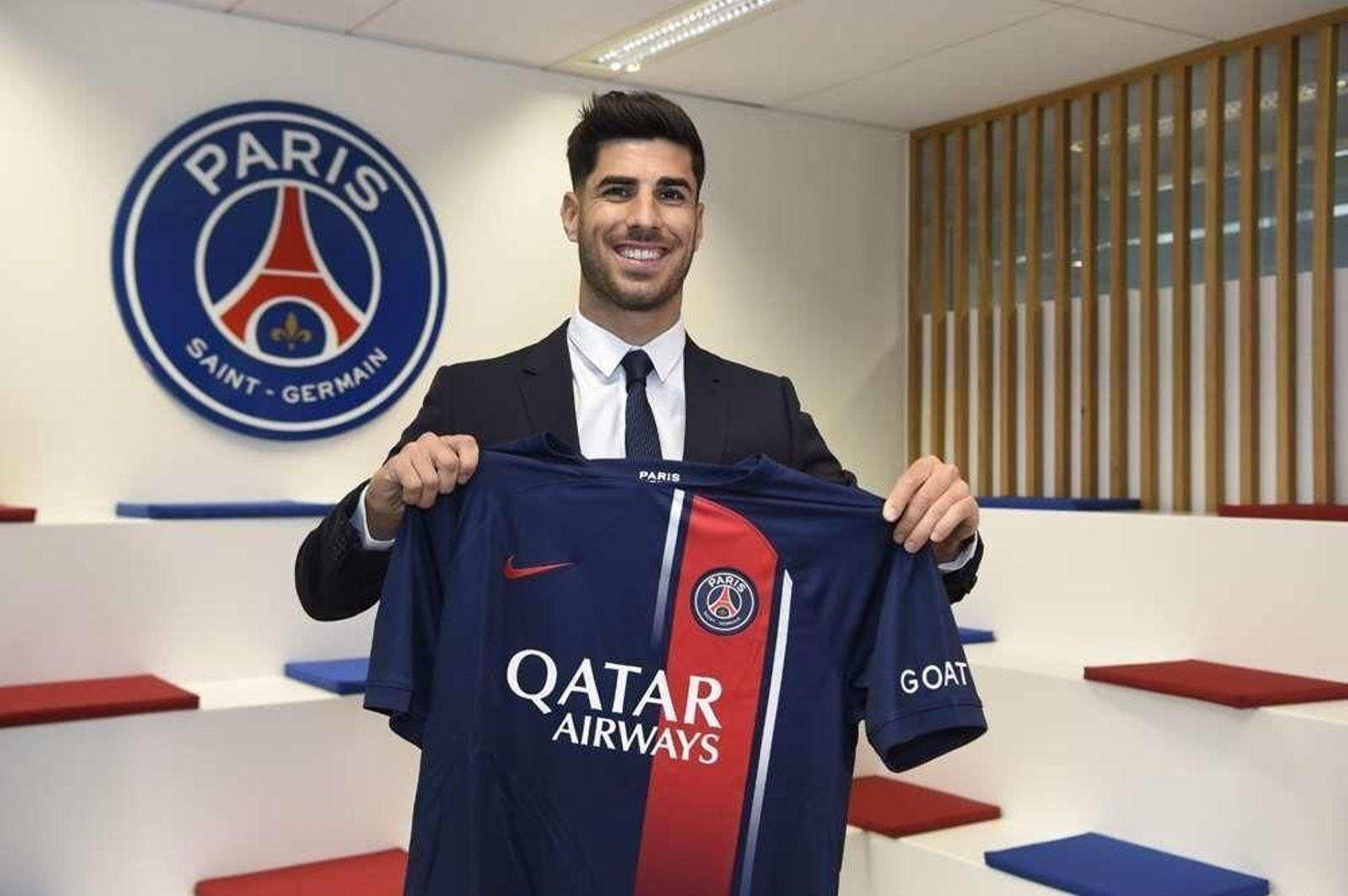 Marco Asensio firma con el PSG