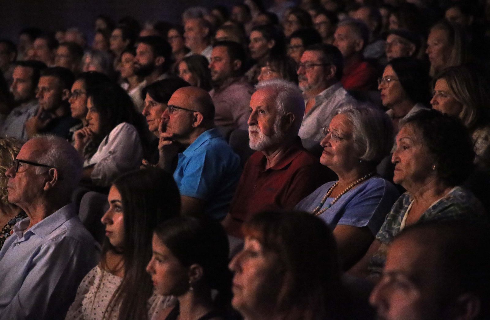 El concierto de Diego Valdivia en el teatro Florida, en imágenes