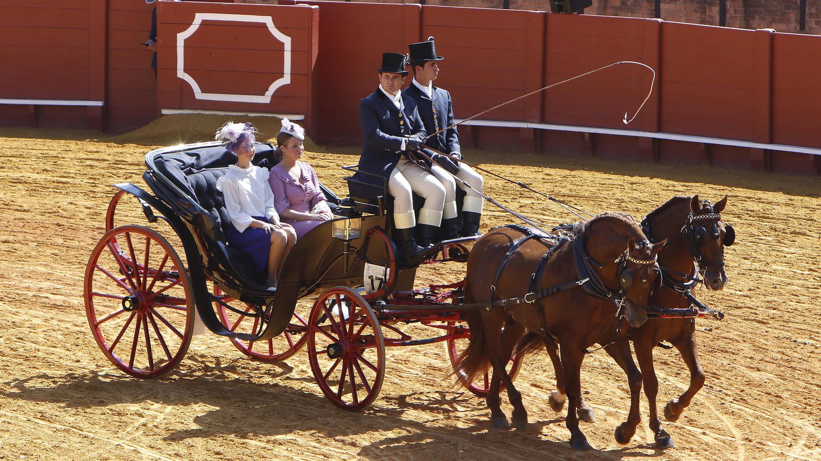 Un enganche de la modalidad de tronco en la plaza de la Maestranza.