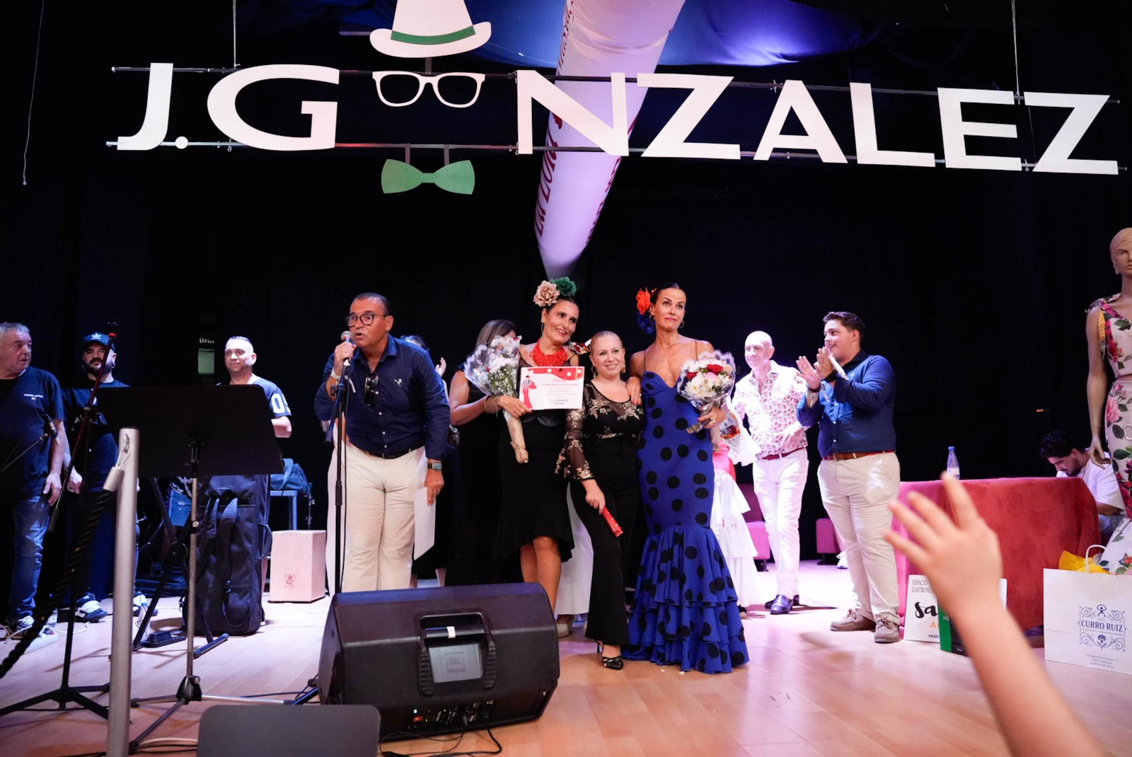La final del concurso de sevillanas en la Lola