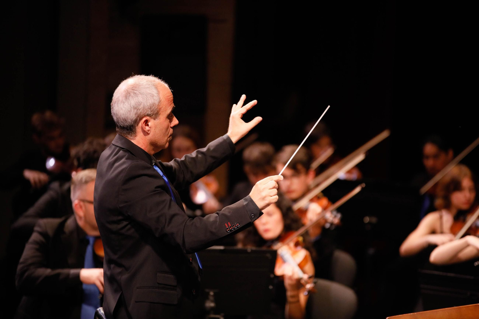 El concierto de la Orquesta de la UAL en el Auditorio Maestro Padilla, en imágenes