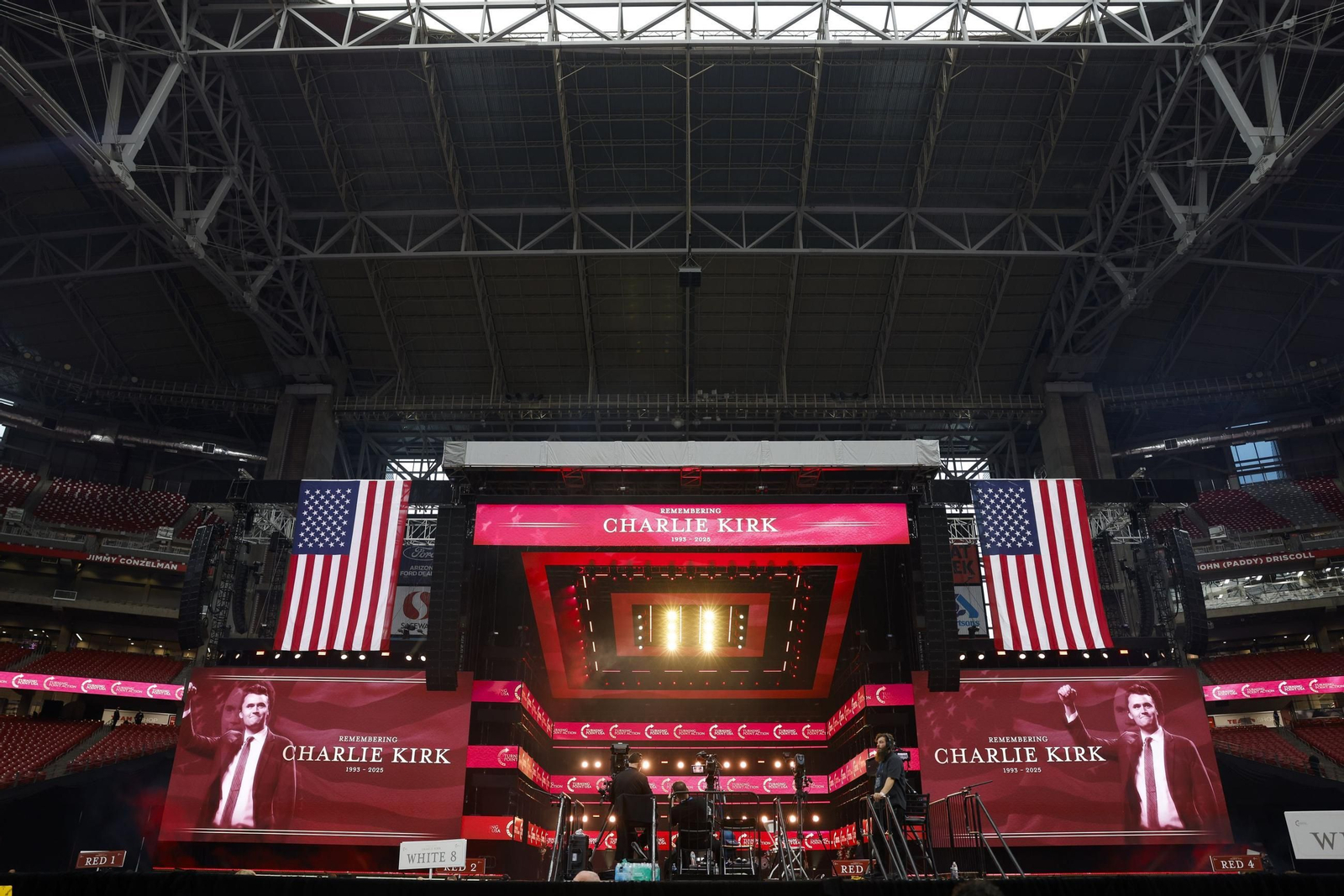 Las fotos de la despedida de los republicanos a Charlie Kirk