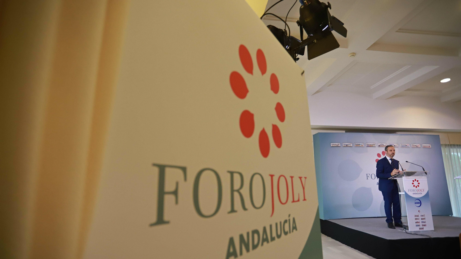 Las mejores fotos del Foro Joly con Juan Bravo